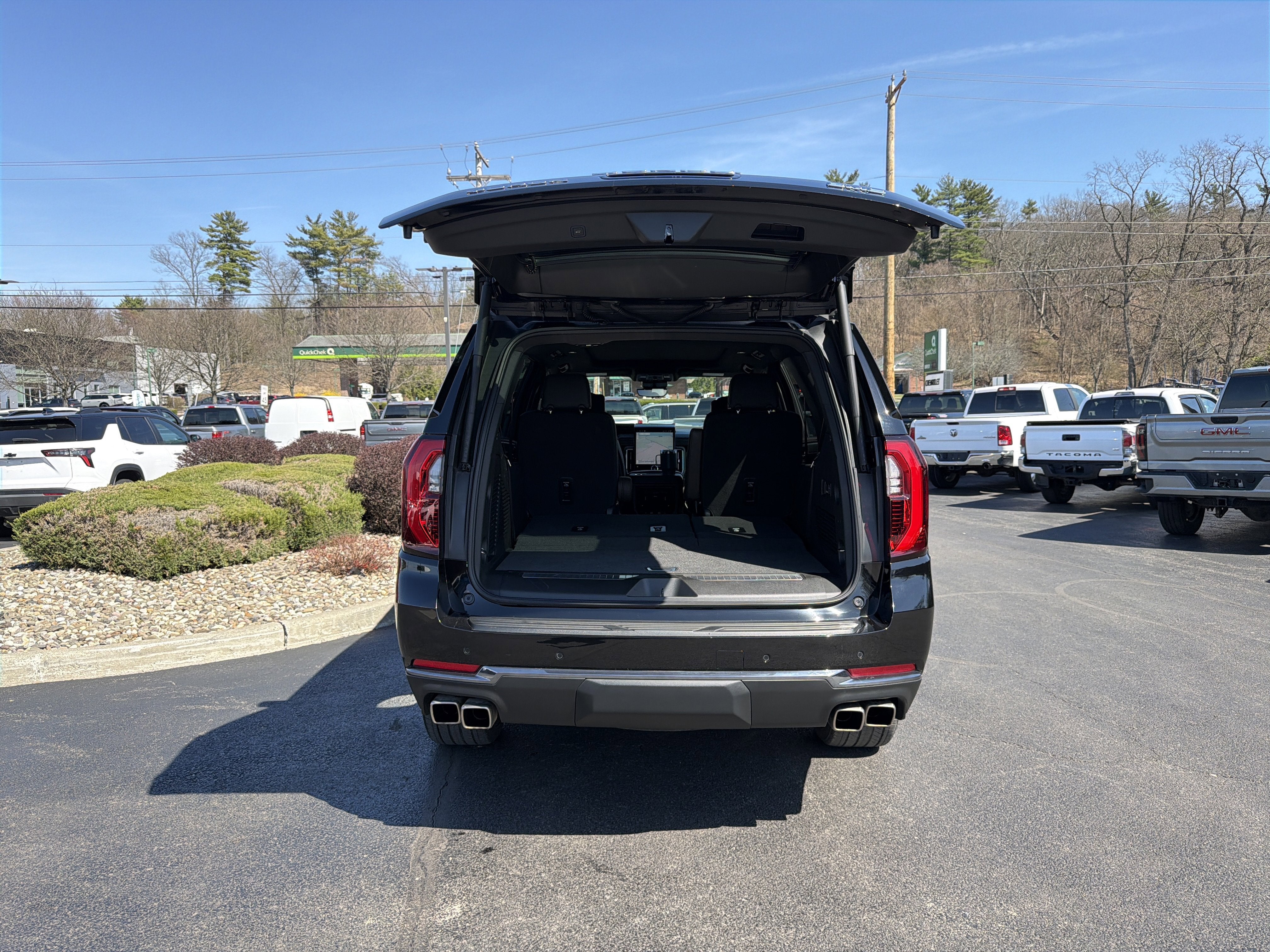 2025 GMC Yukon Denali Ultimate