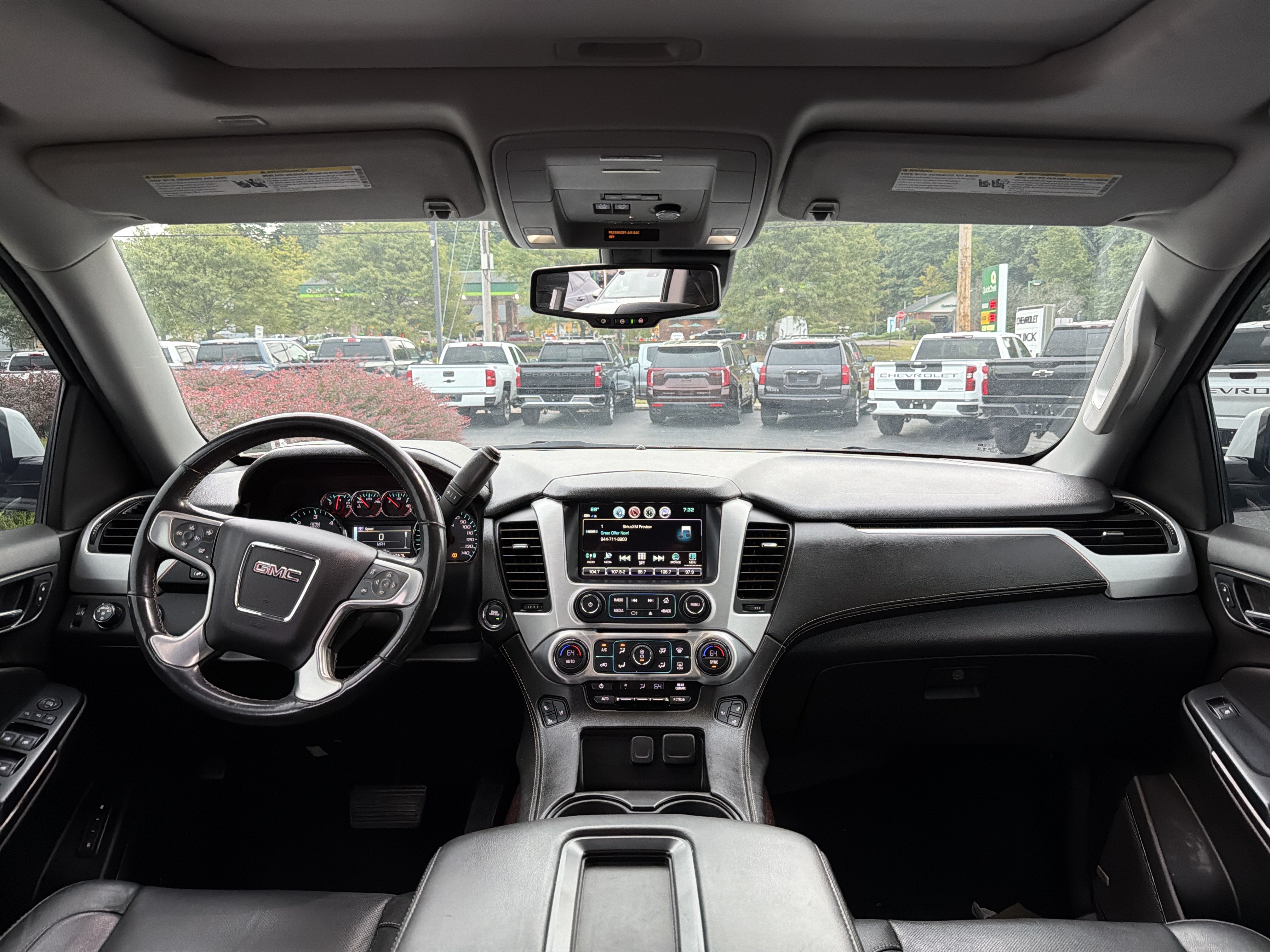 2020 GMC Yukon XL SLT