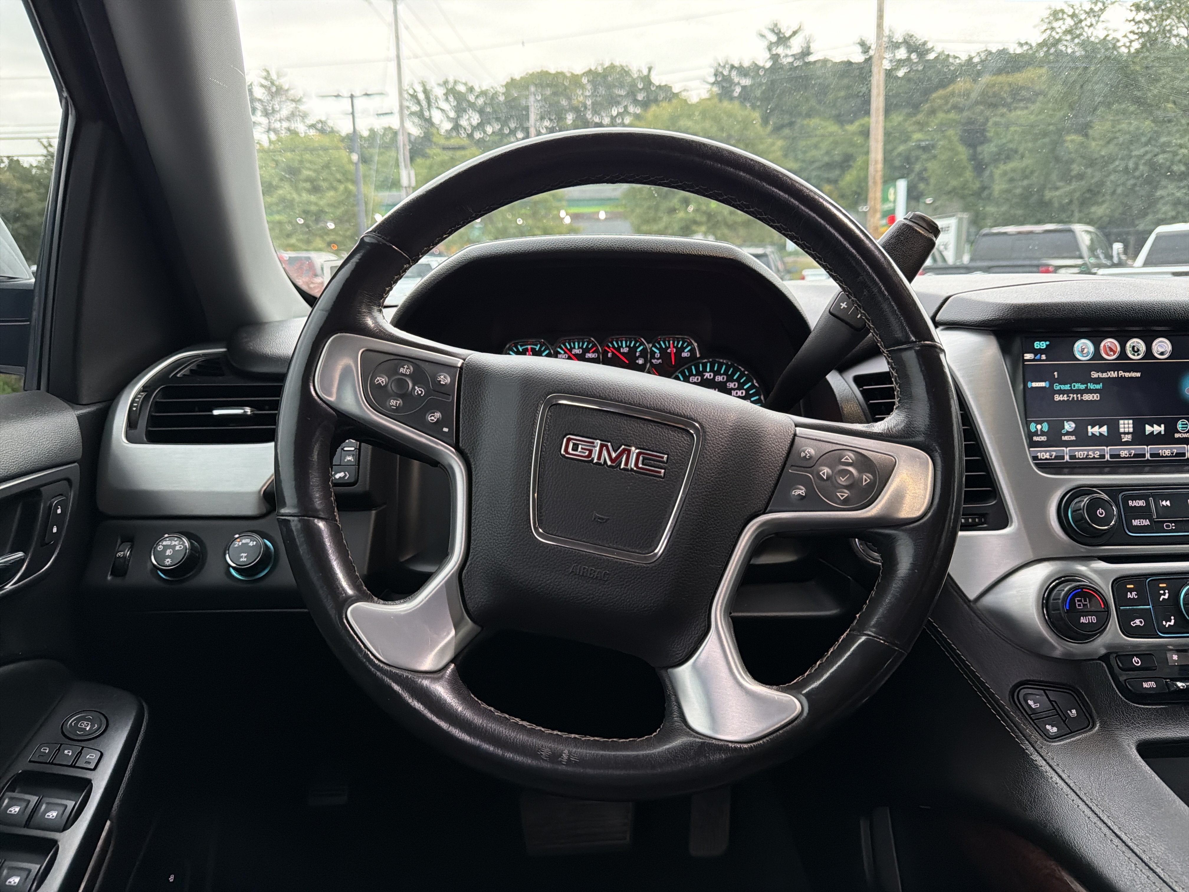 2020 GMC Yukon XL SLT