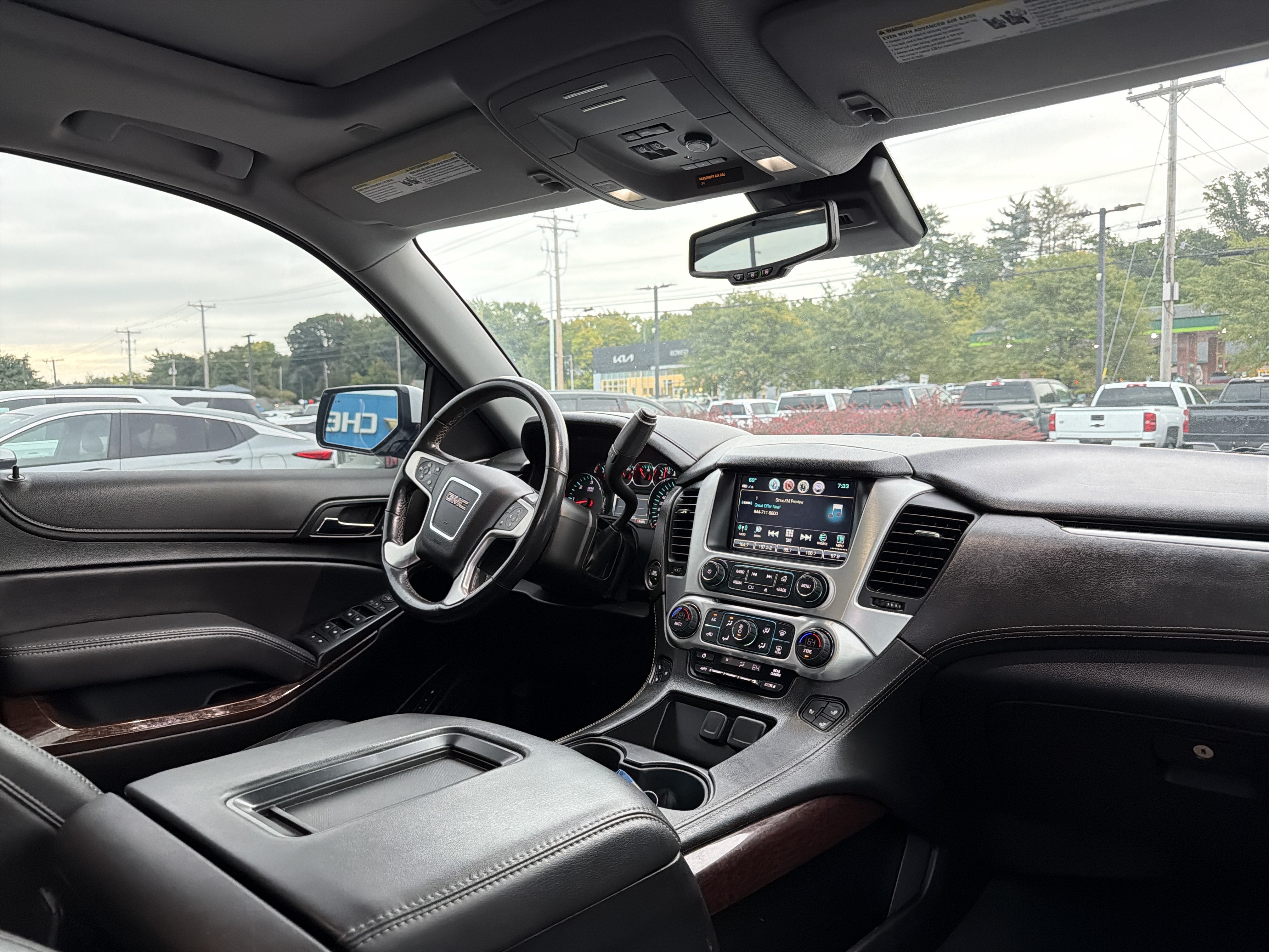 2020 GMC Yukon XL SLT