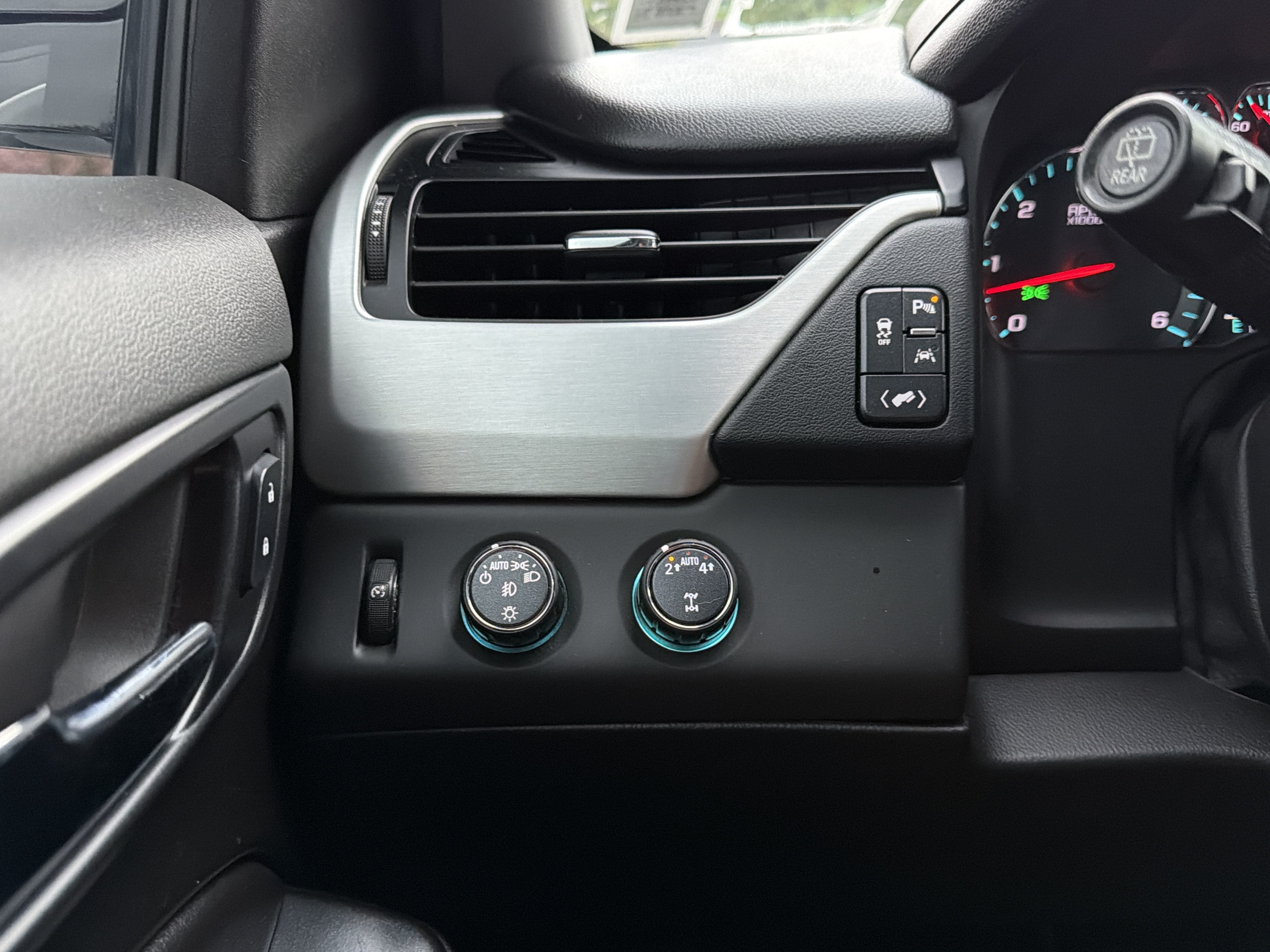 2020 GMC Yukon XL SLT
