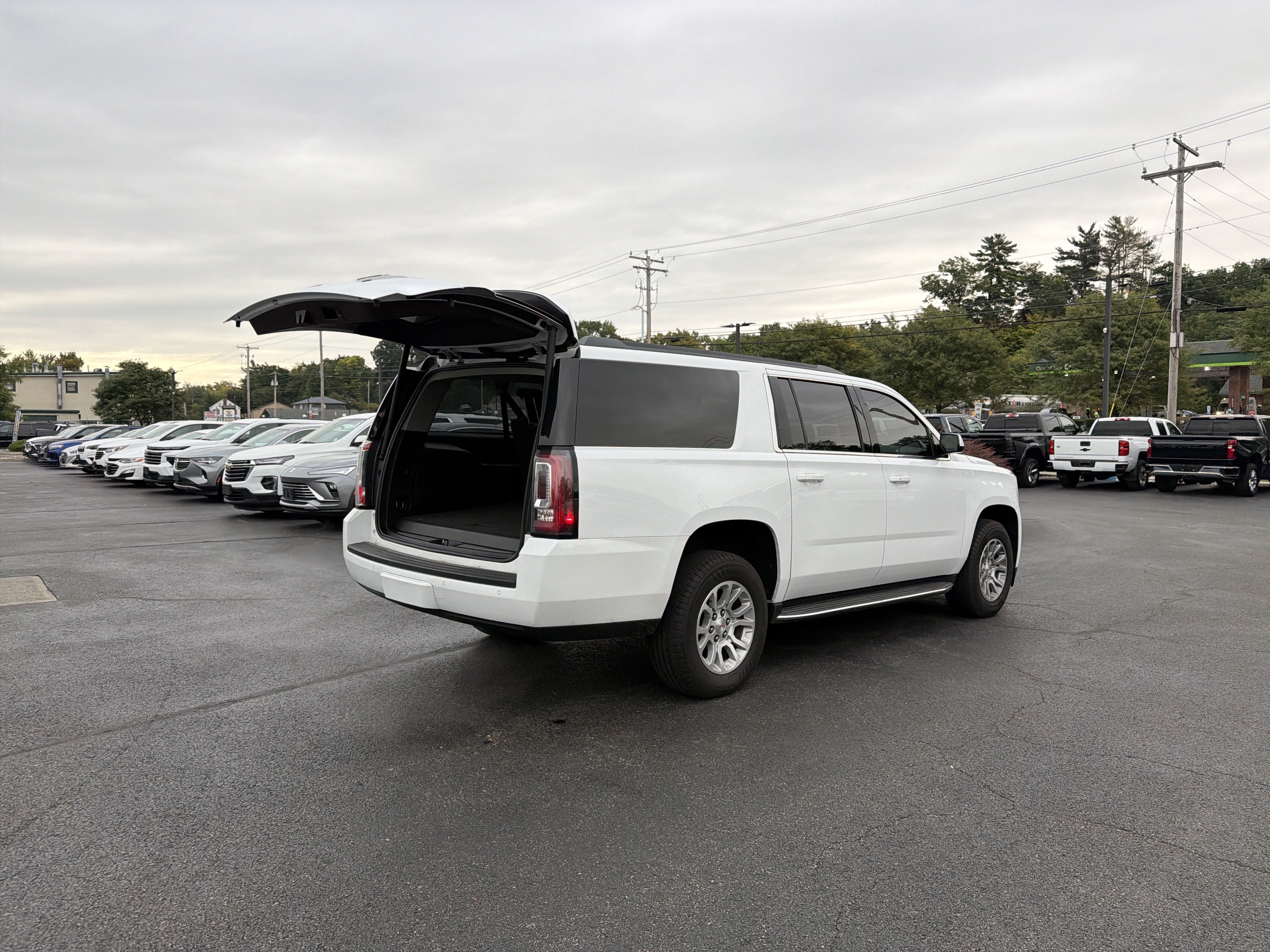 2020 GMC Yukon XL SLT
