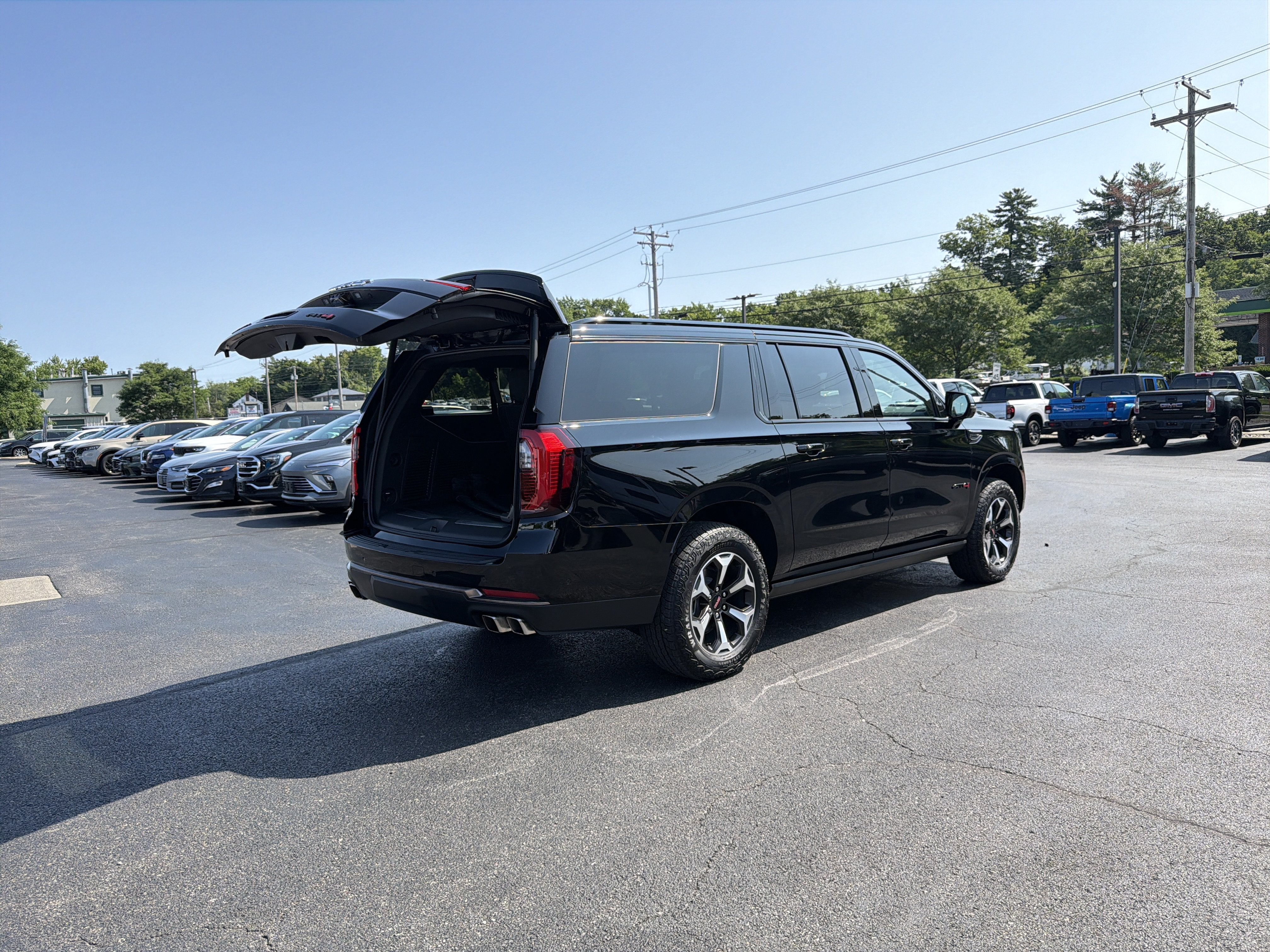 2026 GMC Yukon XL AT4 Ultimate