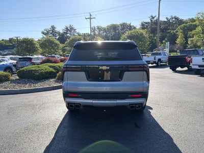 2024 Chevrolet Traverse LT