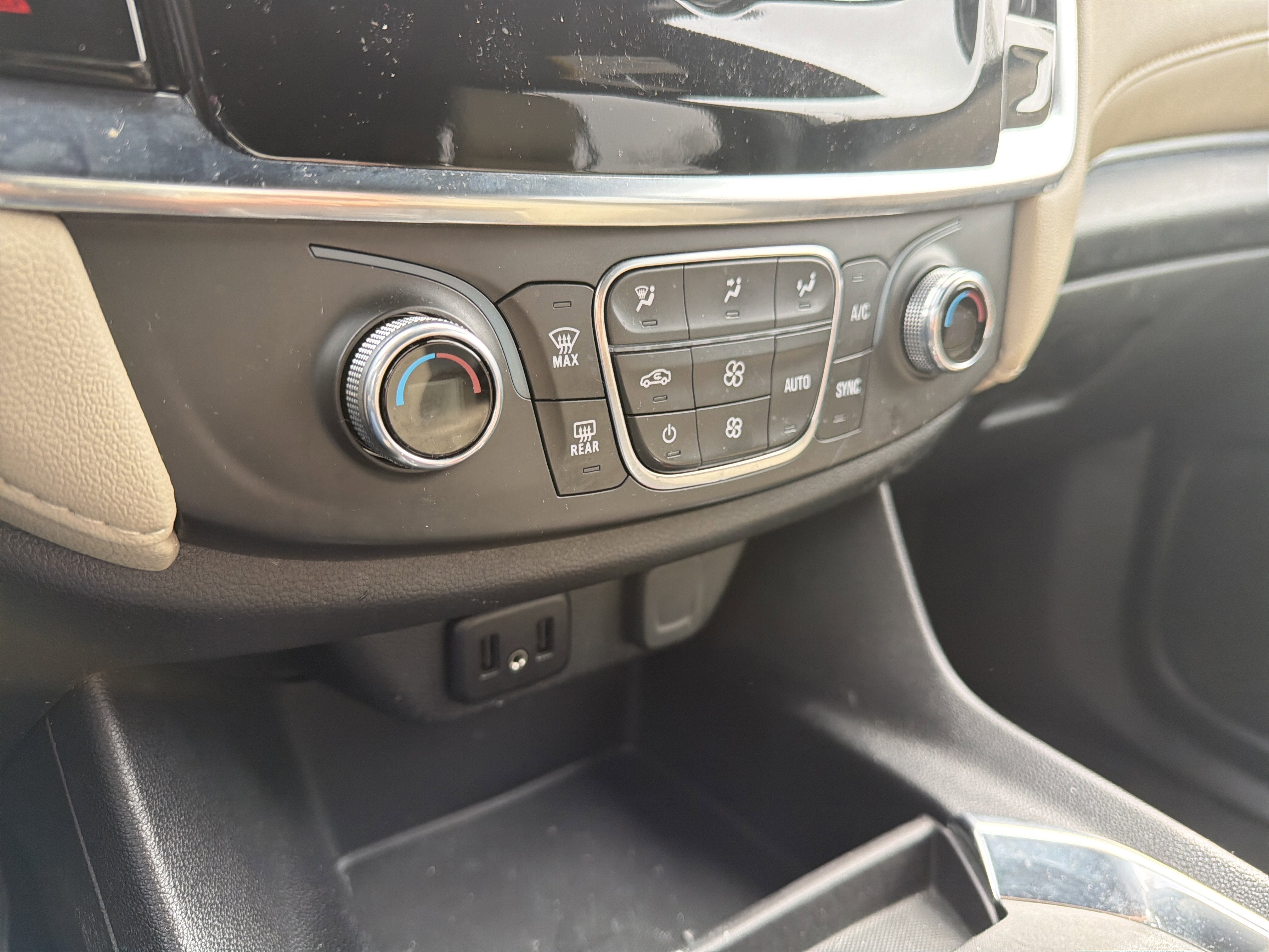 2024 Chevrolet Traverse Limited LS