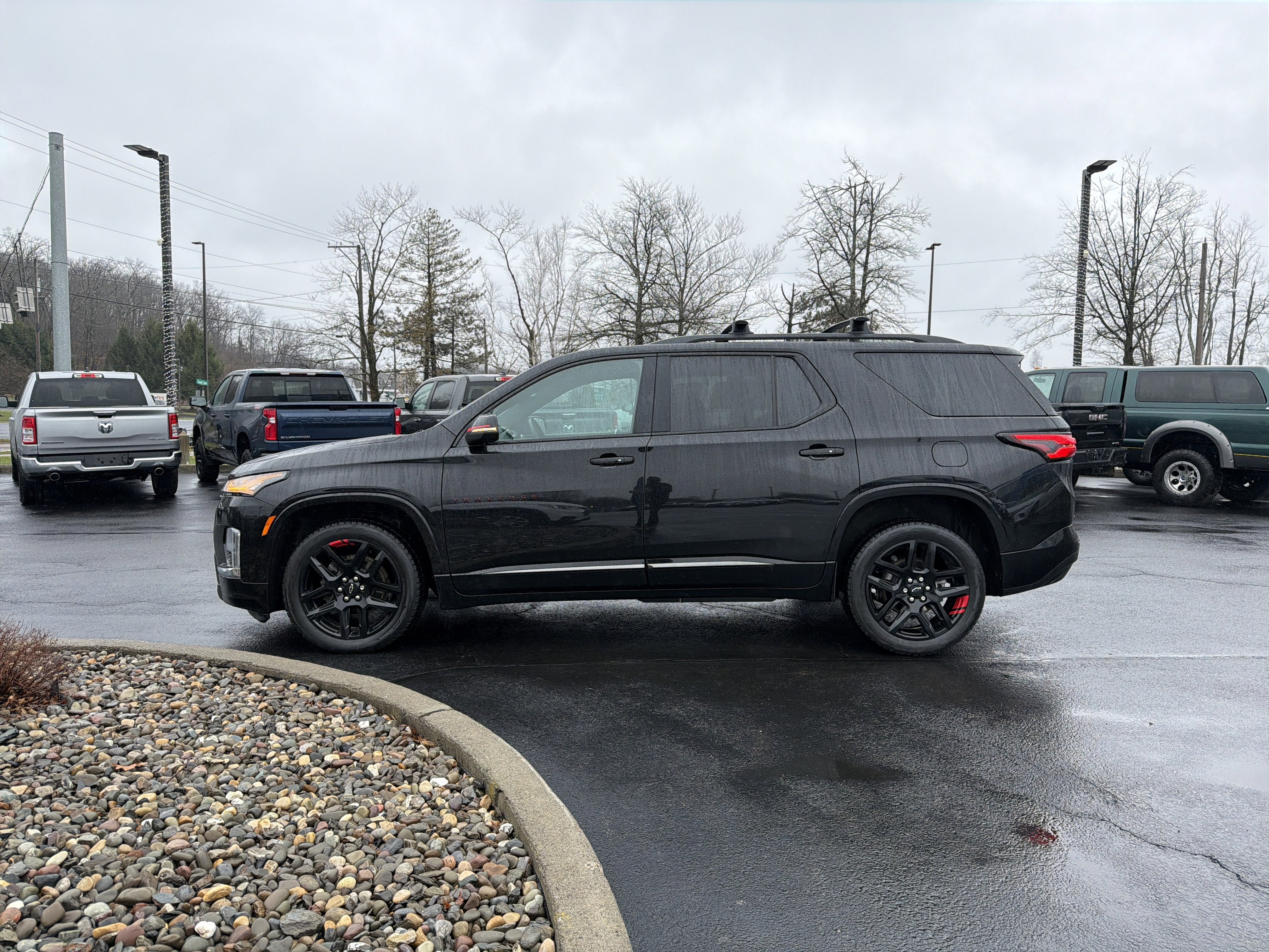 2024 Chevrolet Traverse Limited Premier