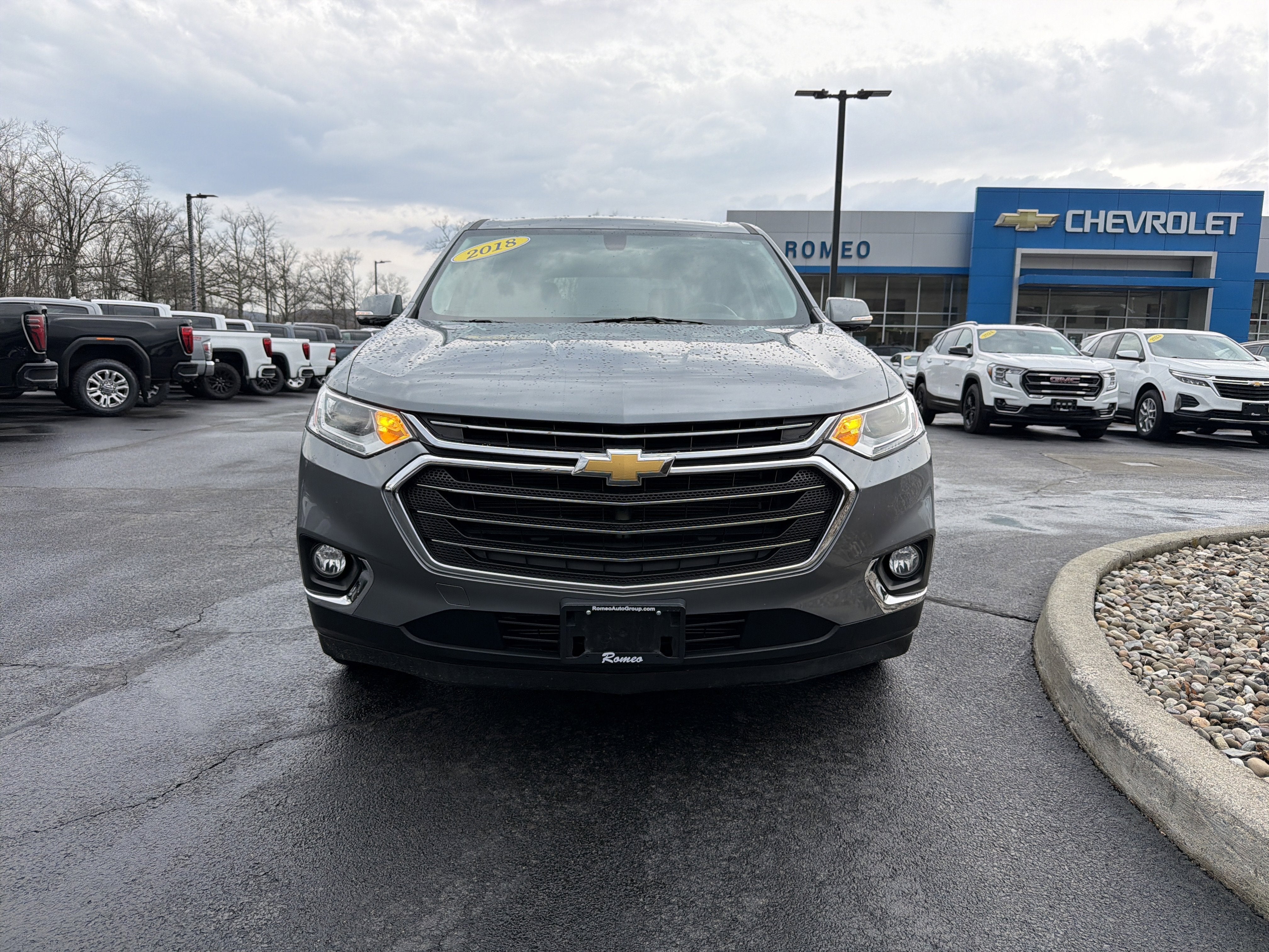 2018 Chevrolet Traverse LT Cloth
