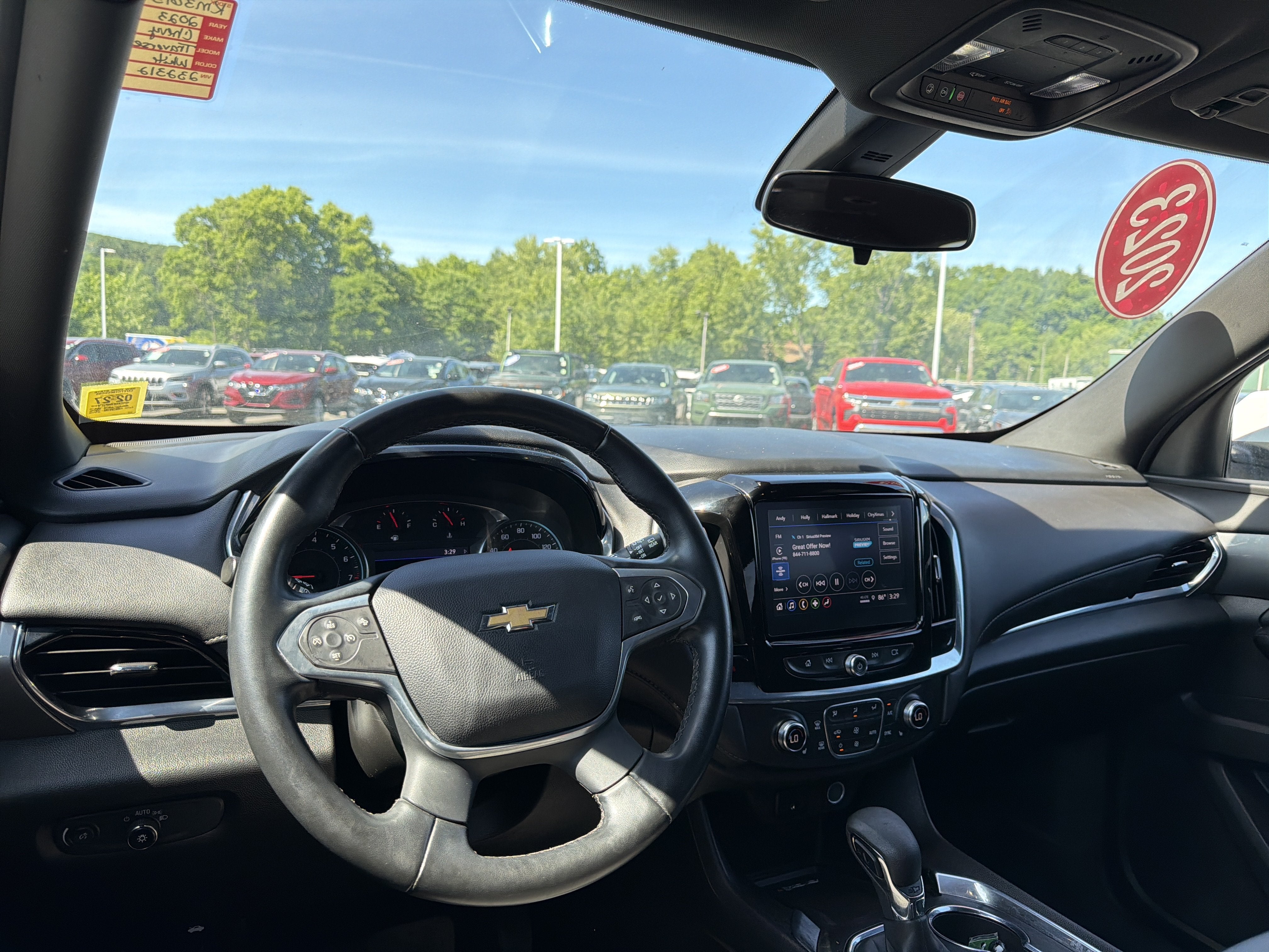 2023 Chevrolet Traverse LT Cloth