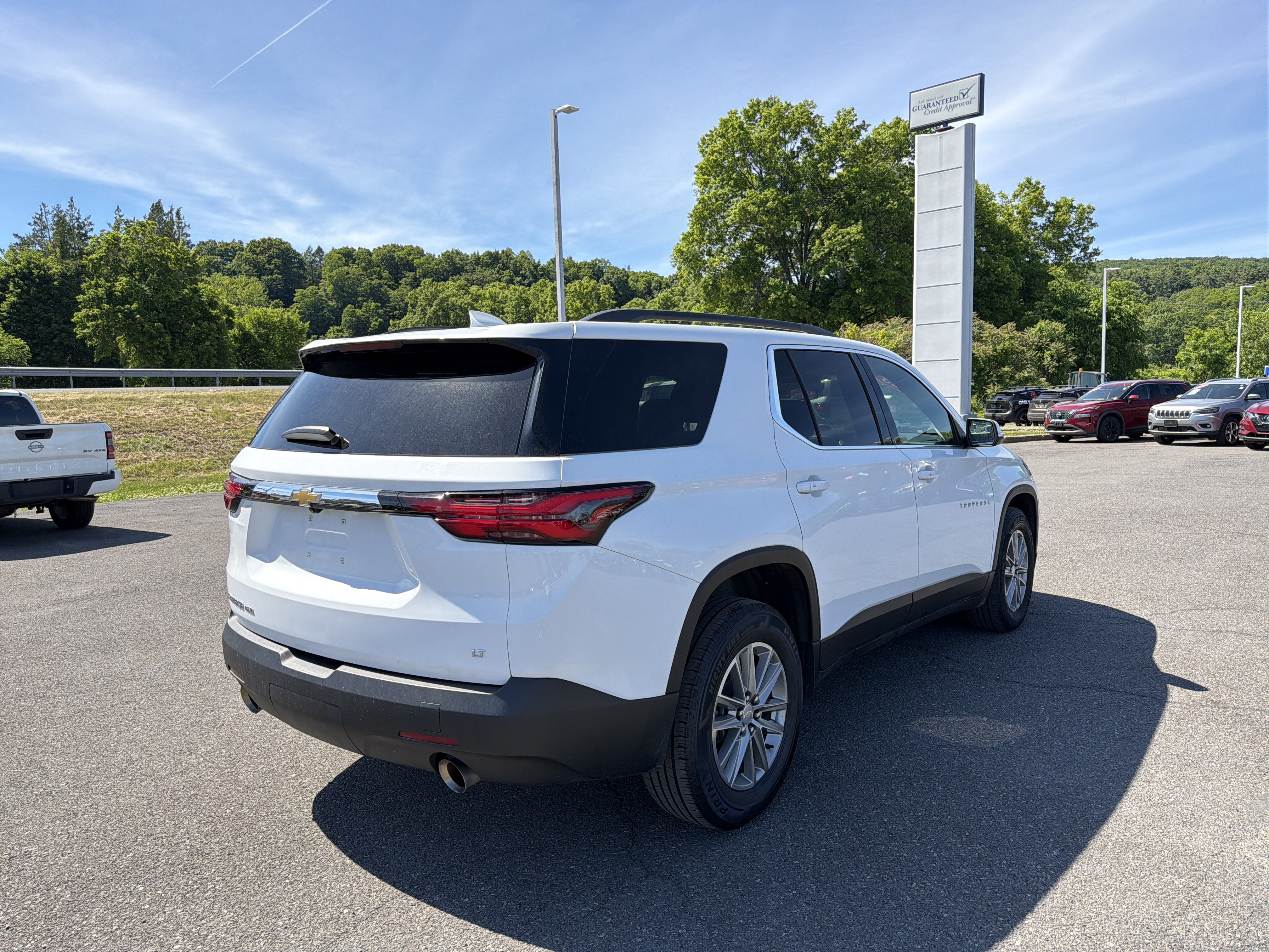 2023 Chevrolet Traverse LT Cloth