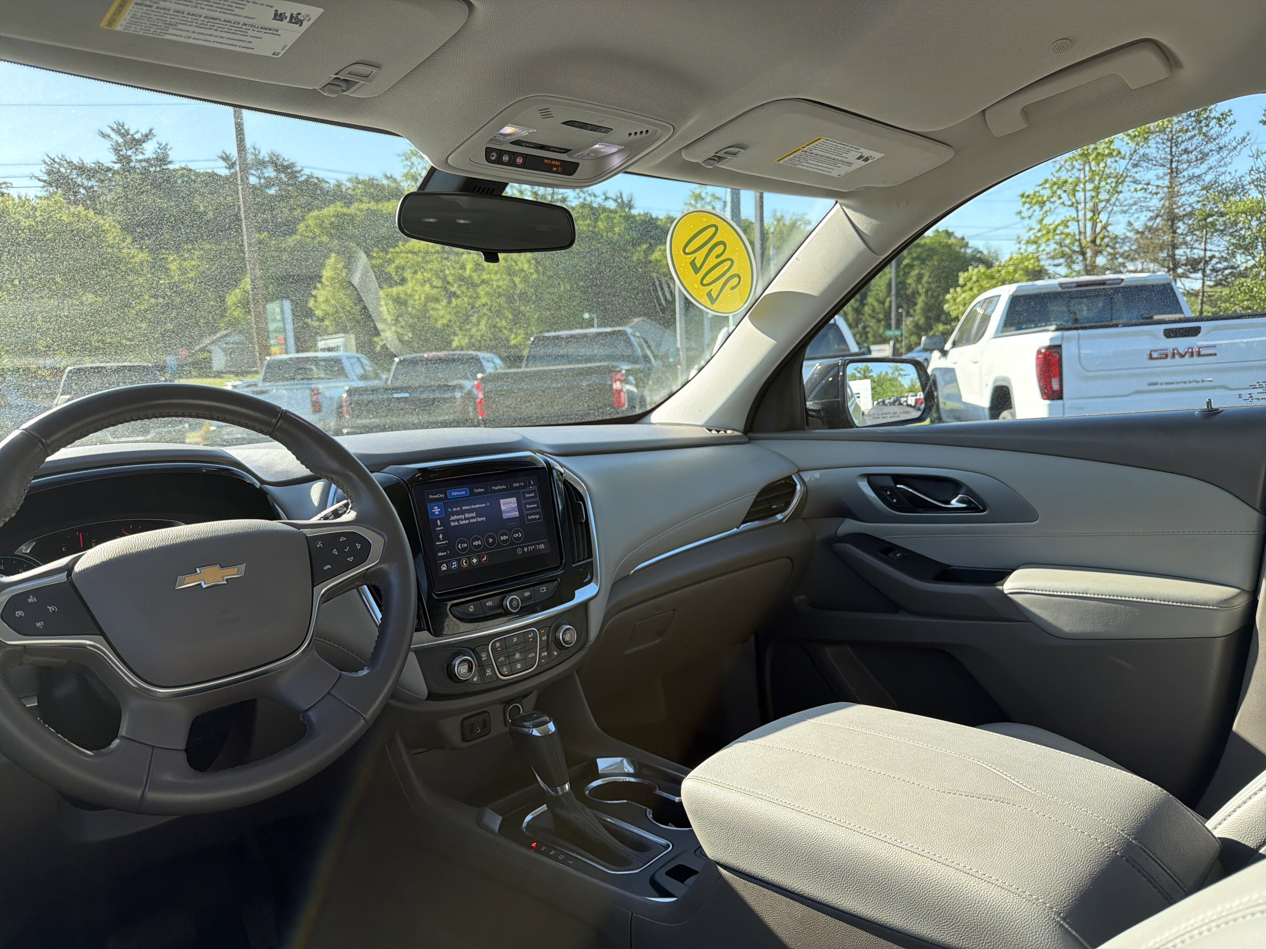 2020 Chevrolet Traverse LT Leather