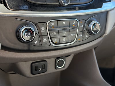2020 Chevrolet Traverse LT Leather