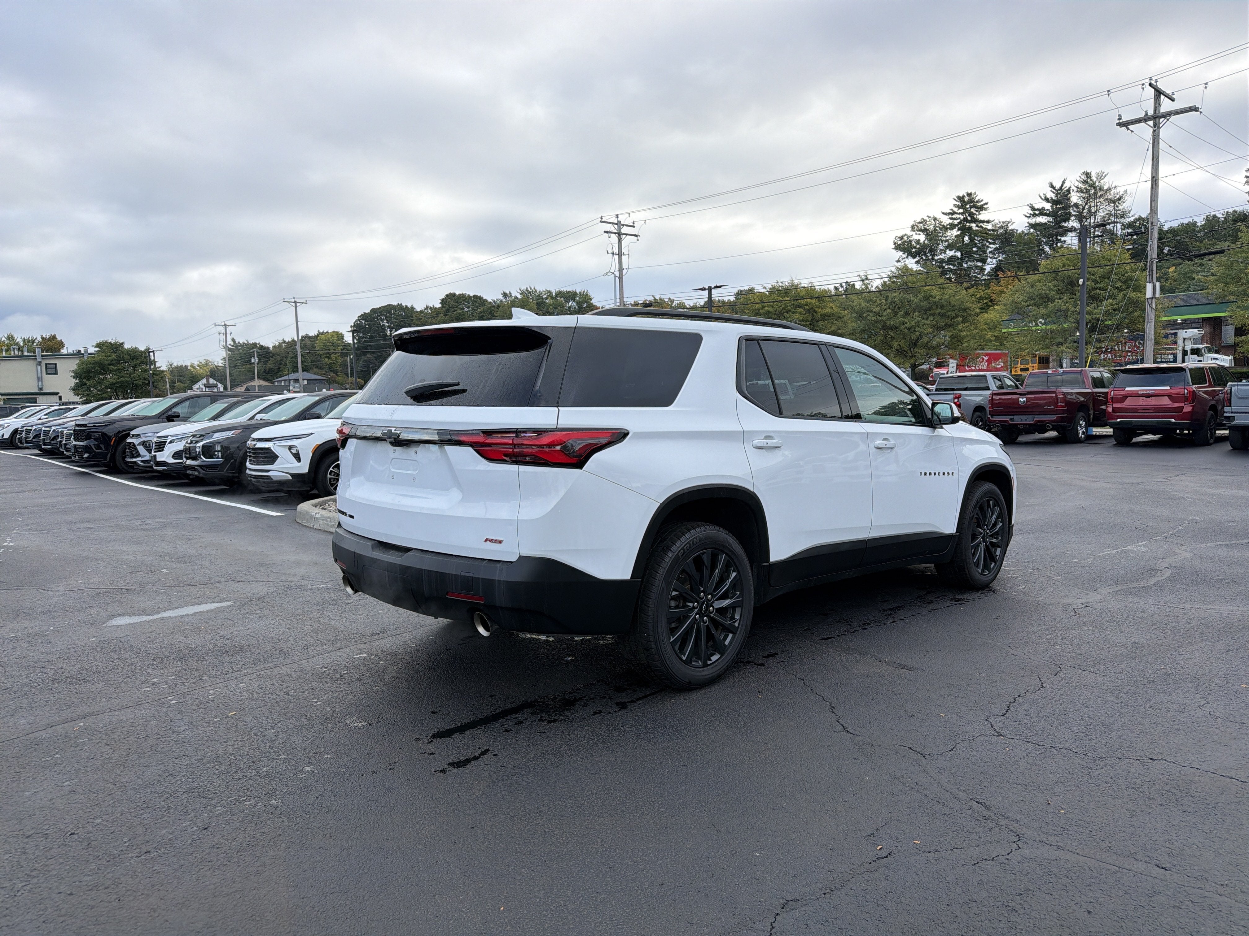 2023 Chevrolet Traverse RS