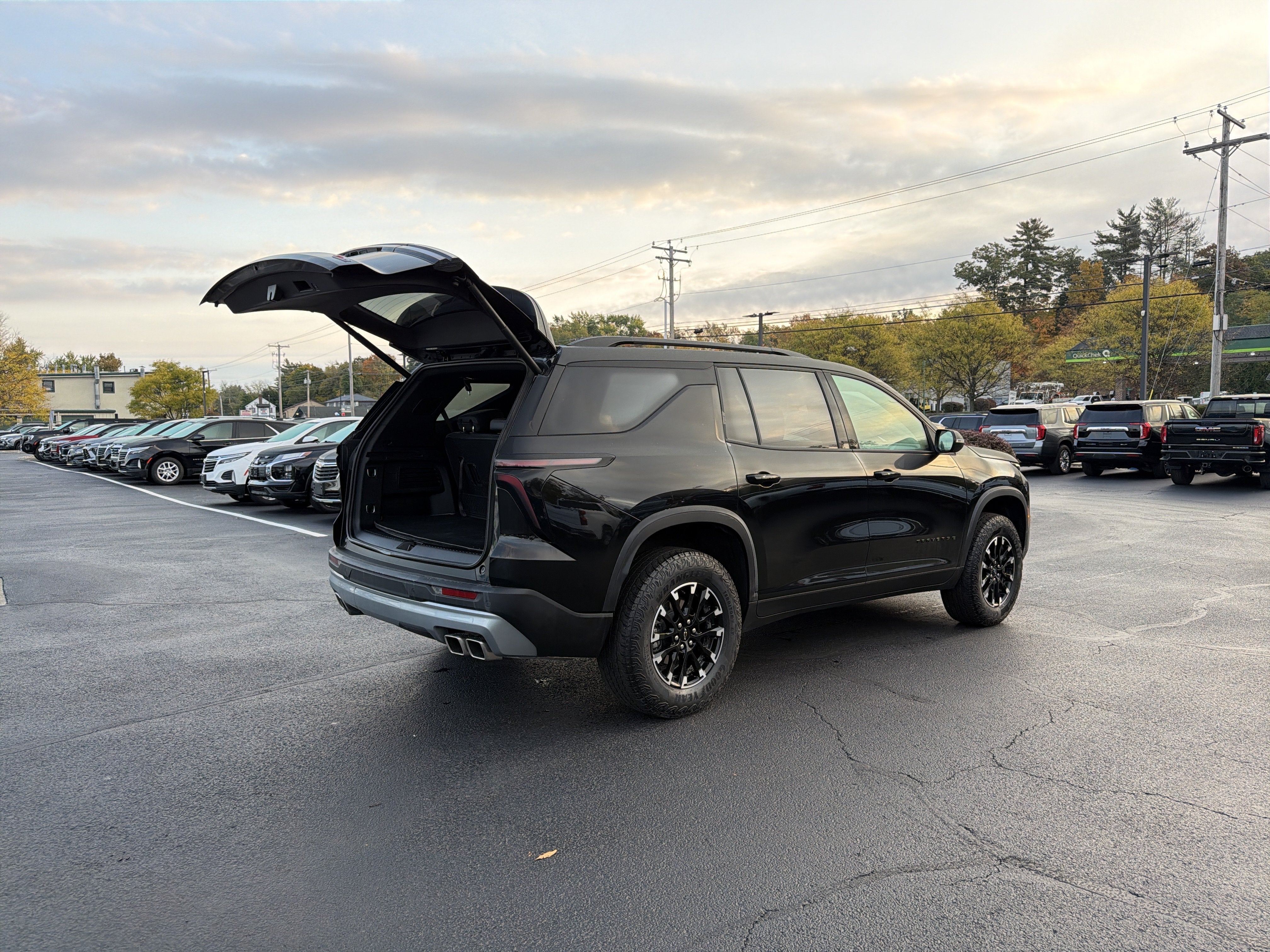 2025 Chevrolet Traverse Z71