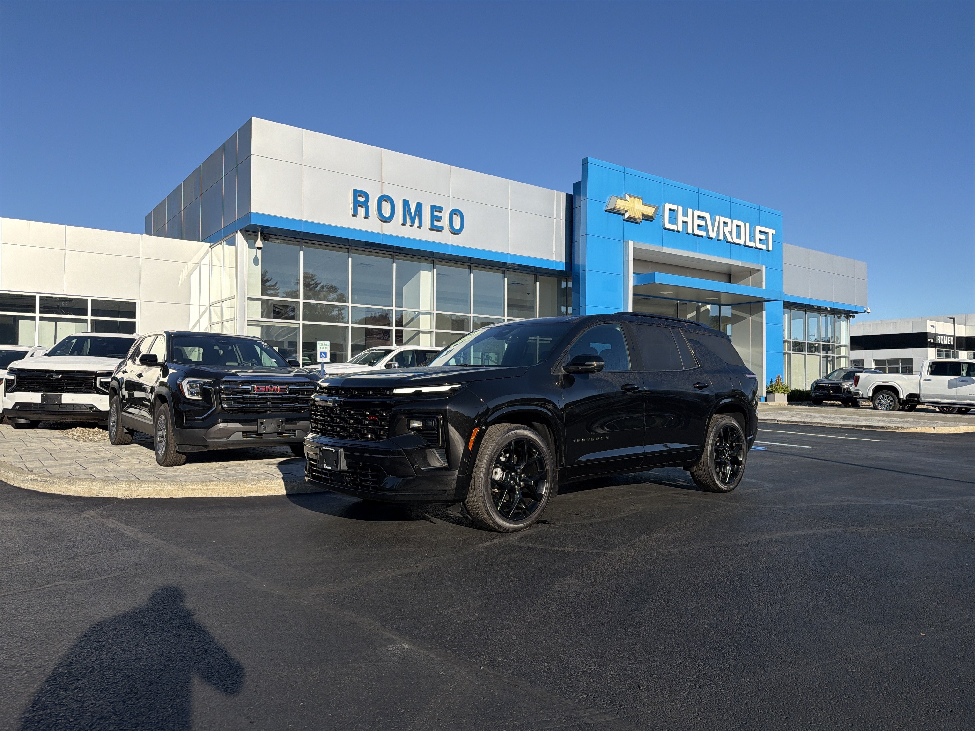 2024 Chevrolet Traverse RS