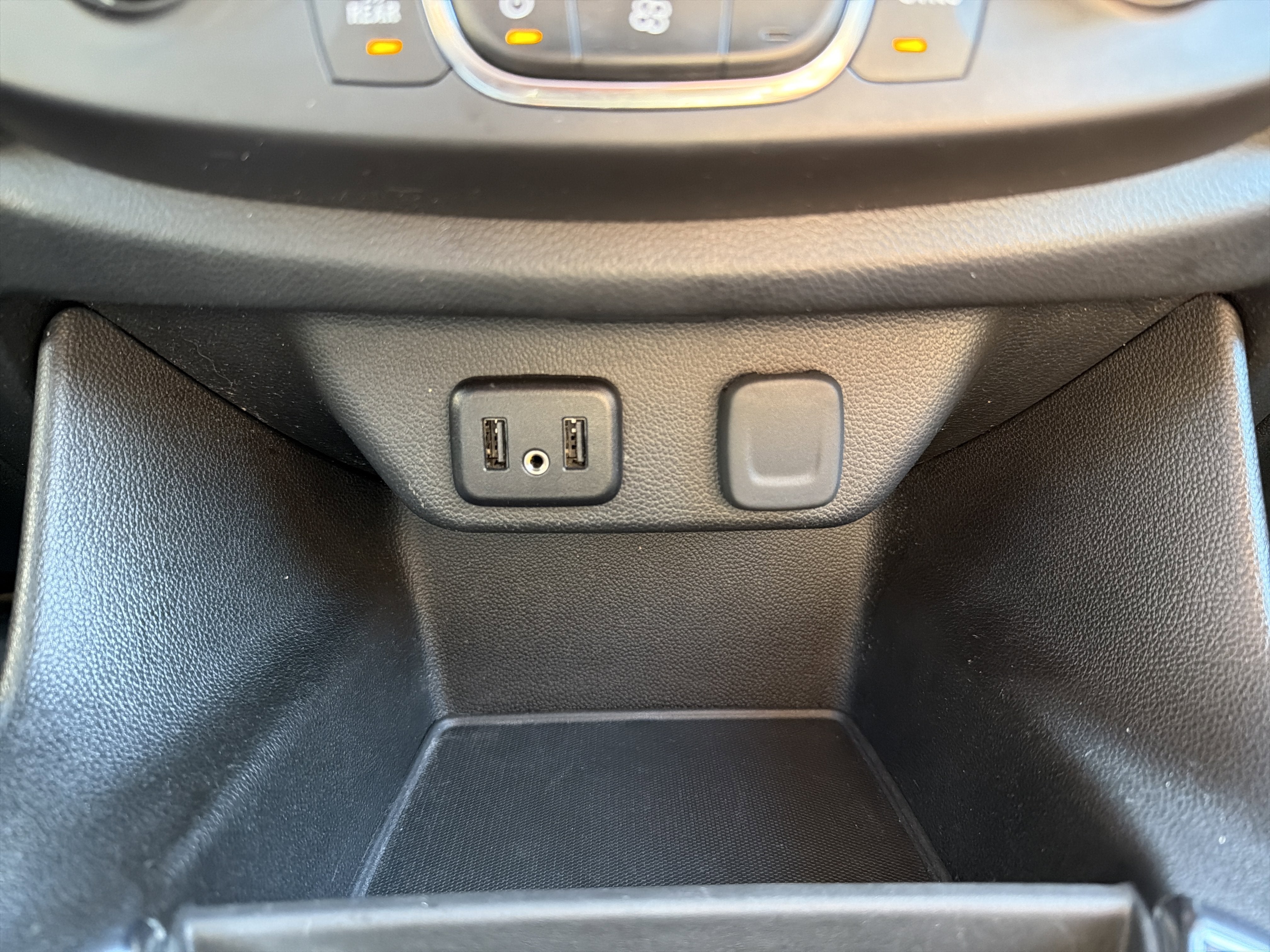 2023 Chevrolet Traverse 1FL