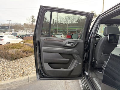 2022 Chevrolet Suburban LT