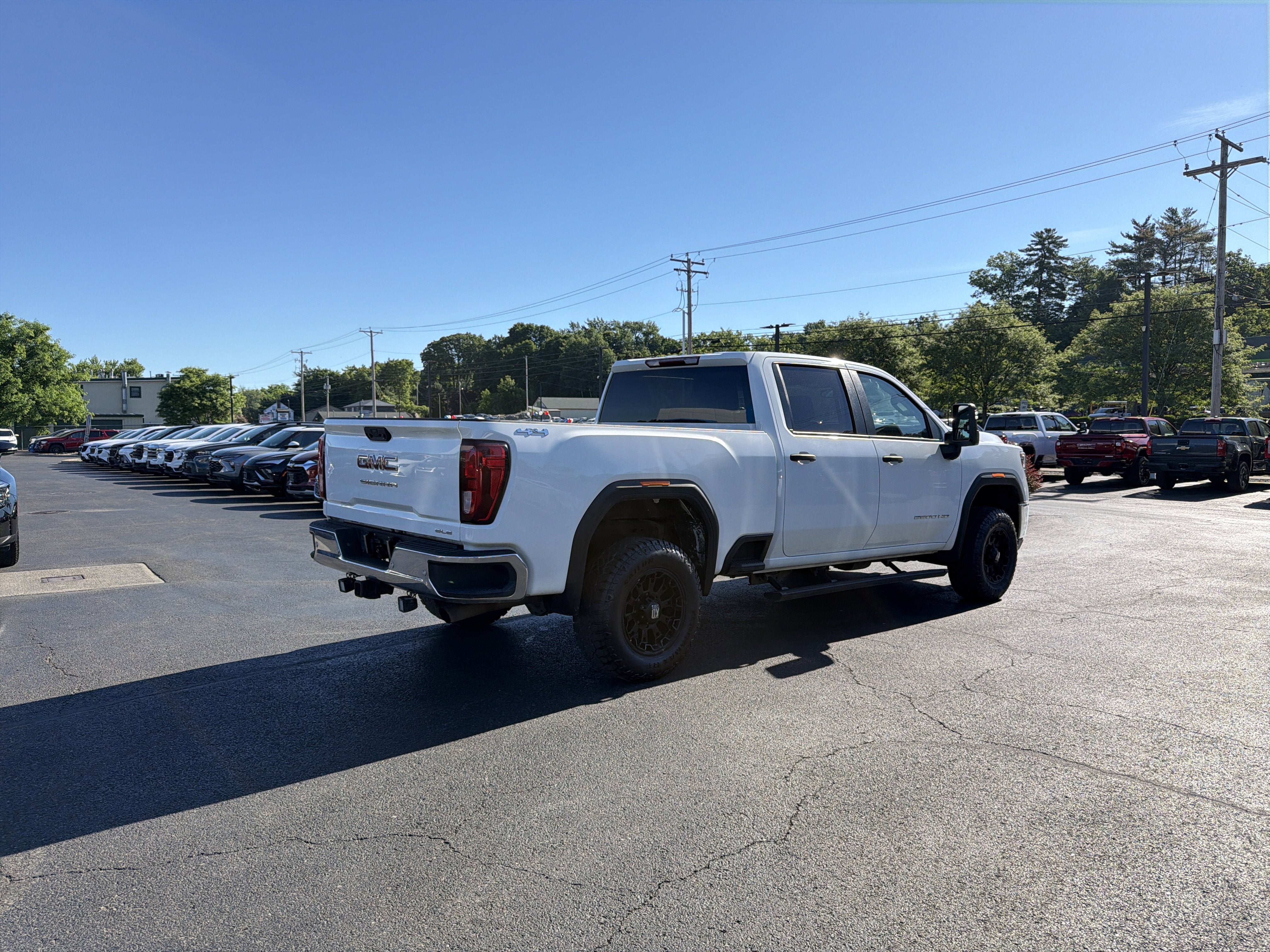 2021 GMC Sierra 2500 HD 4WD Crew Cab Standard Bed
