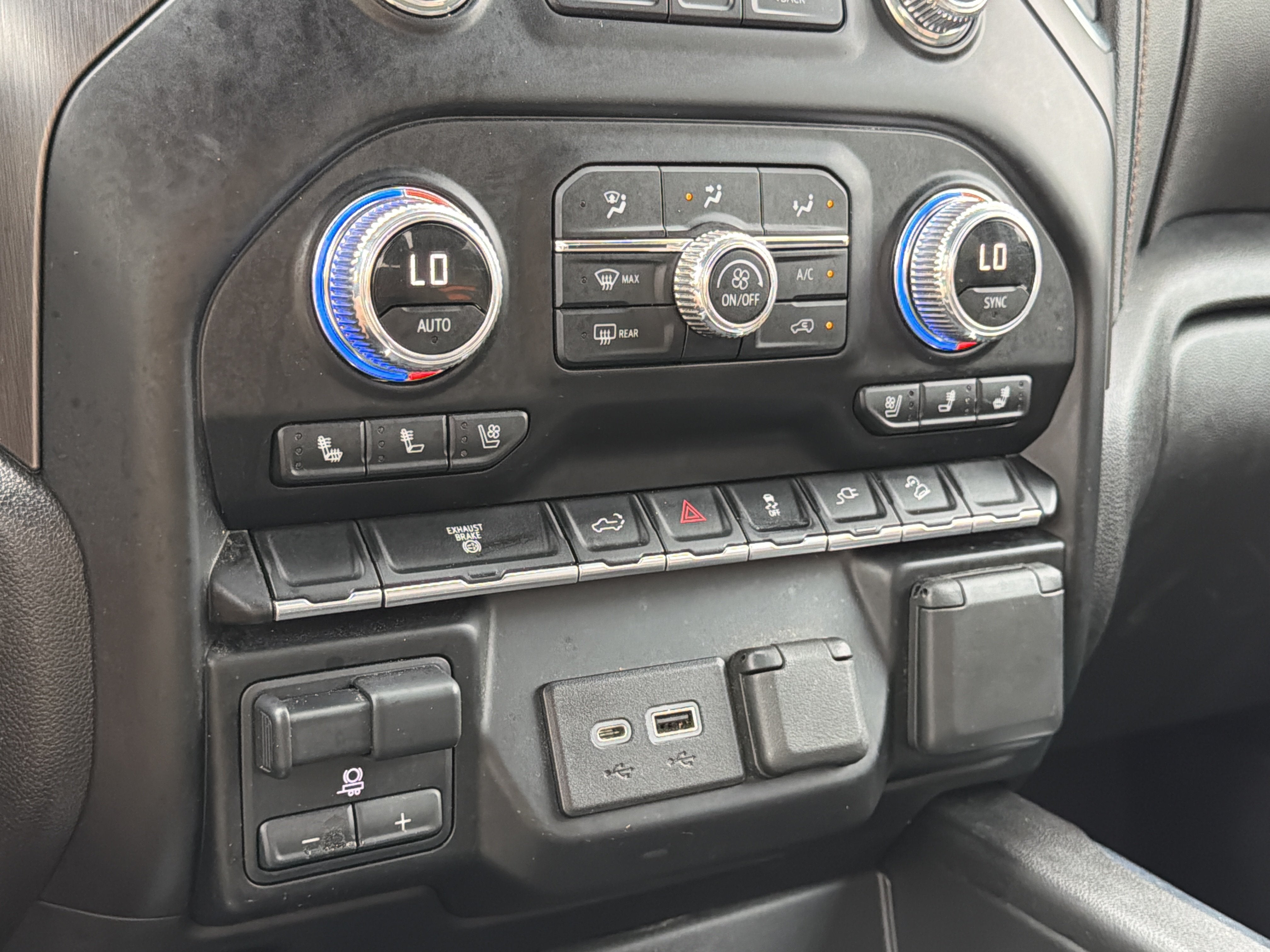 2023 GMC Sierra 2500 HD AT4