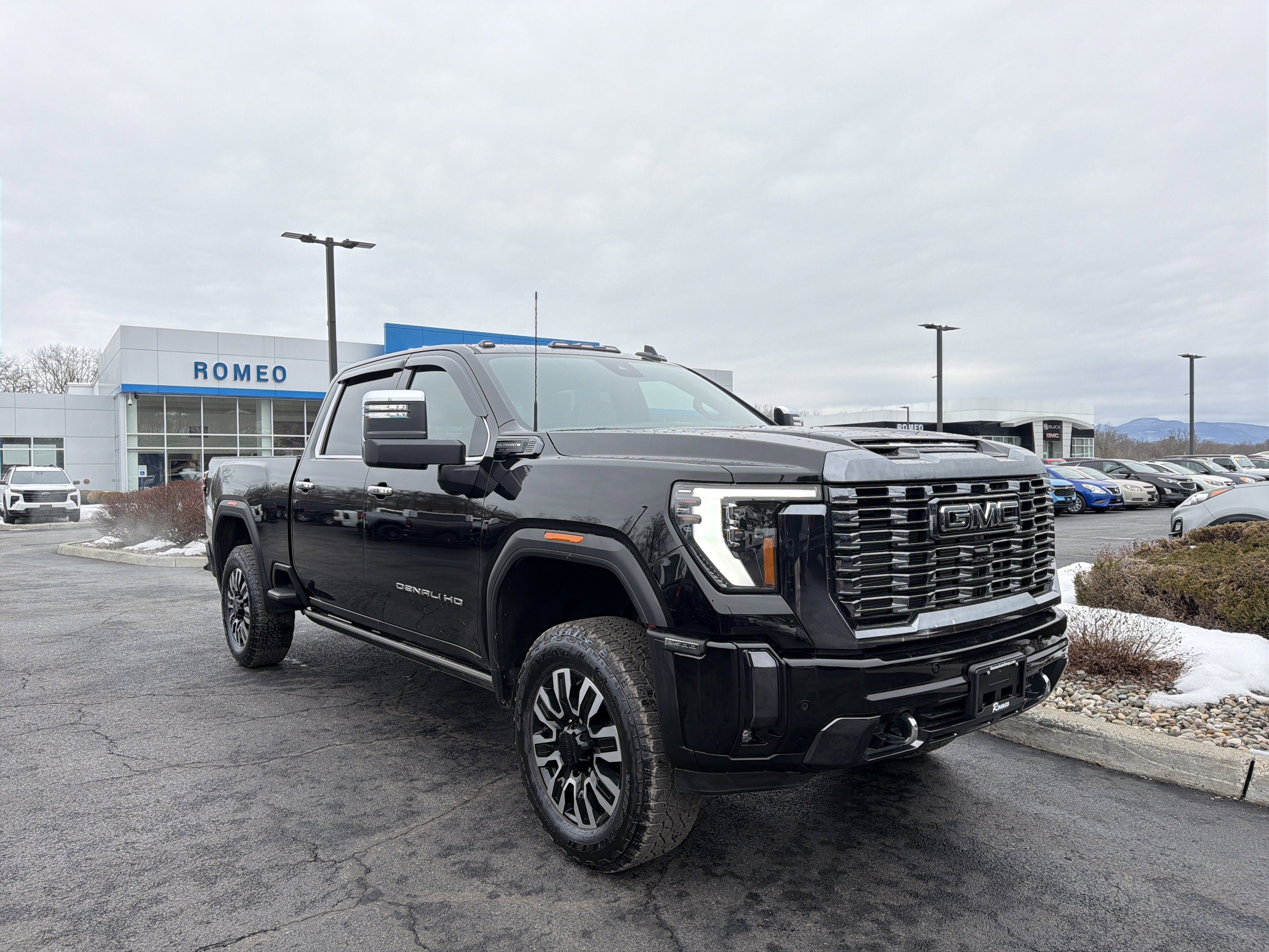 2024 GMC Sierra 2500 HD Denali Ultimate