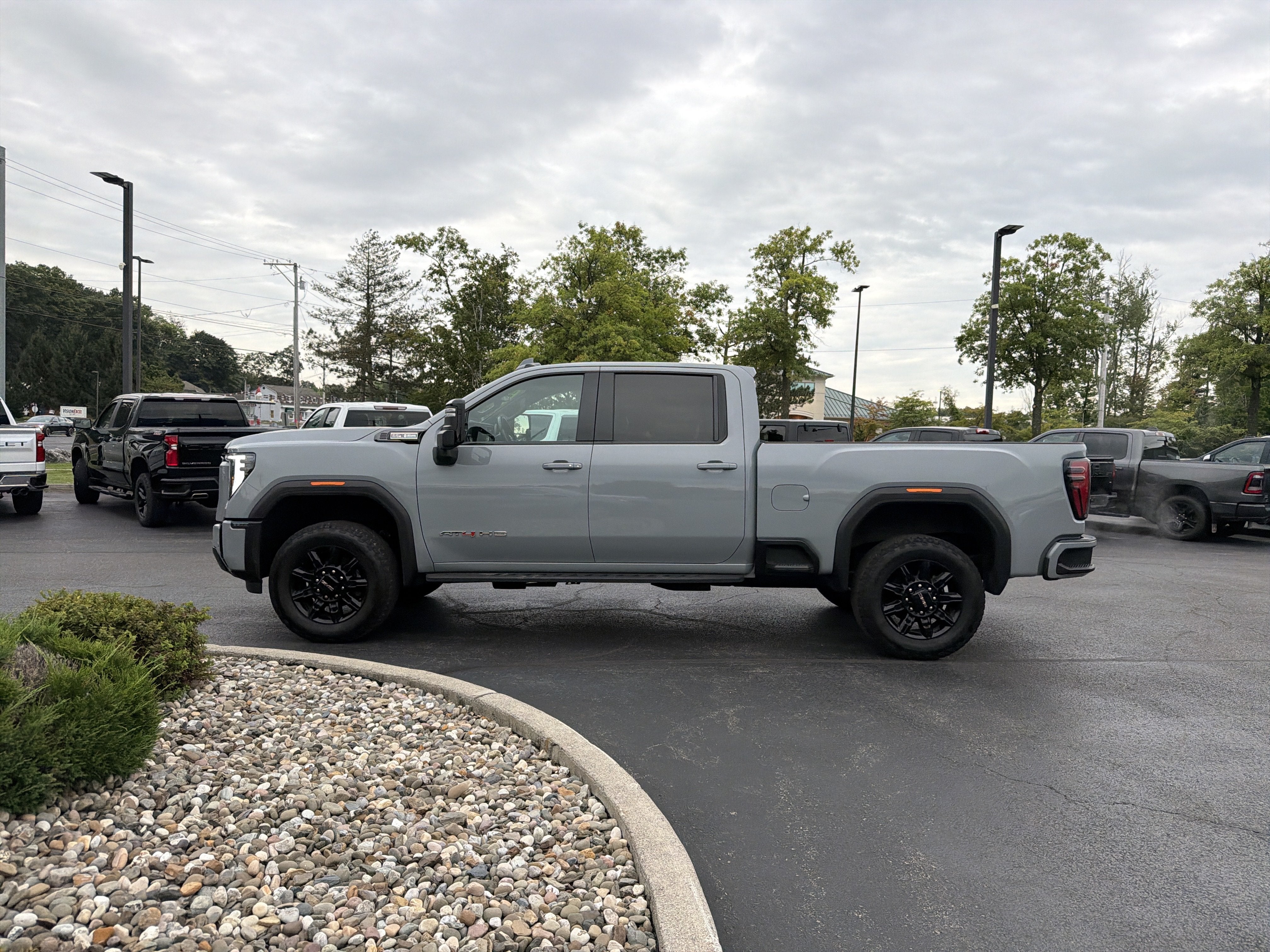 2025 GMC Sierra 2500 HD AT4