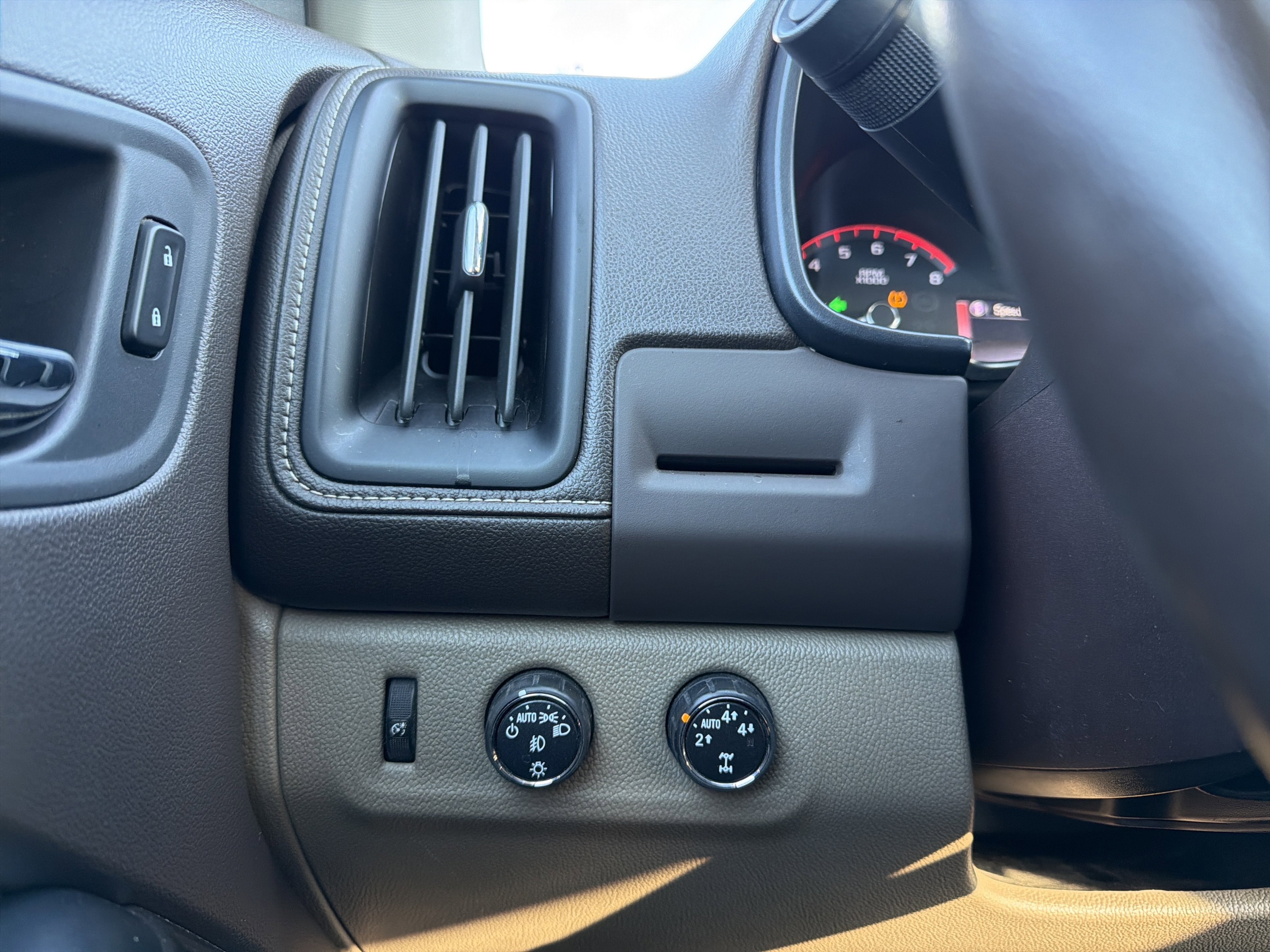 2015 GMC Canyon 4WD SLT