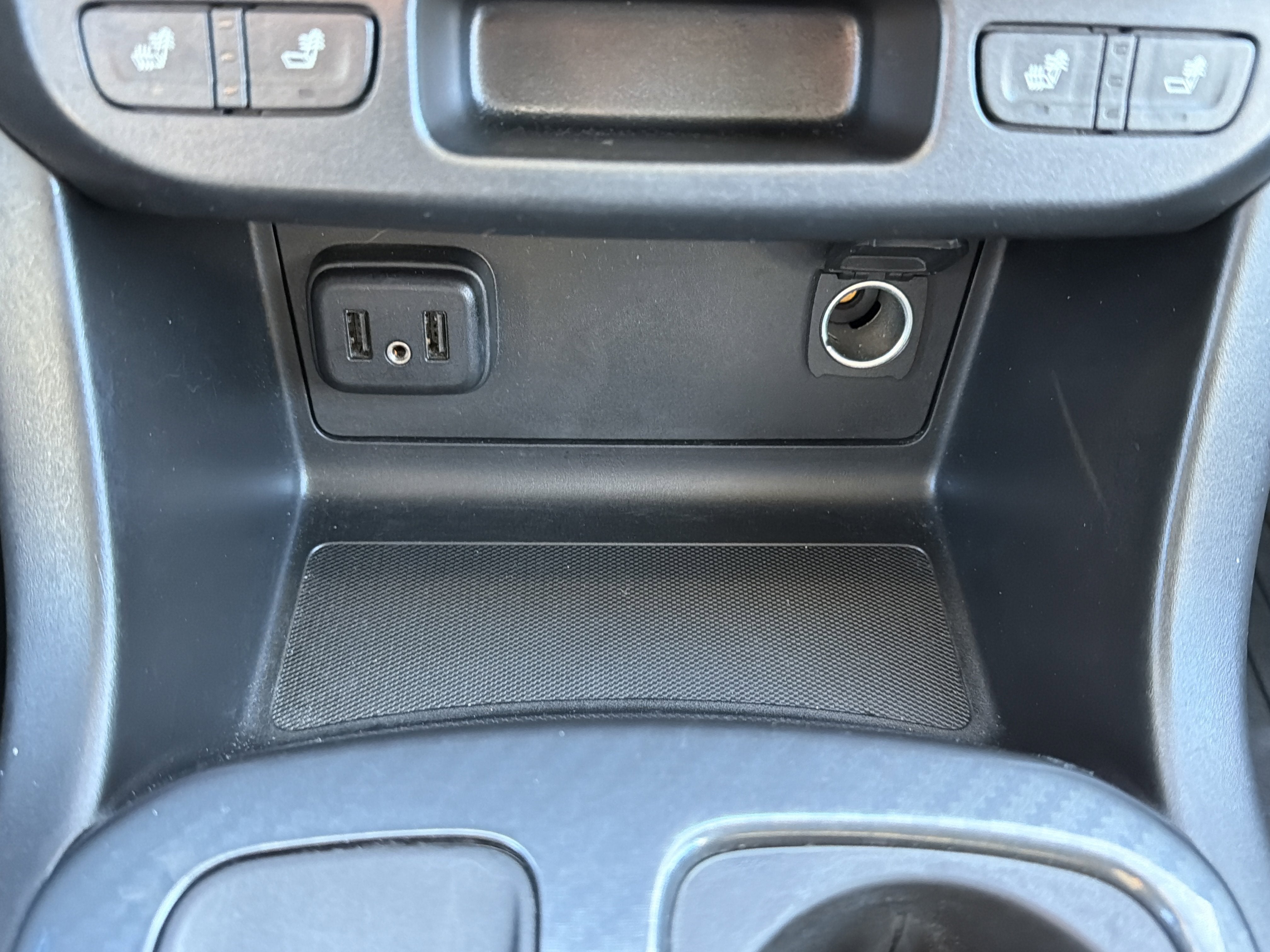 2020 GMC Canyon All Terrain - Cloth