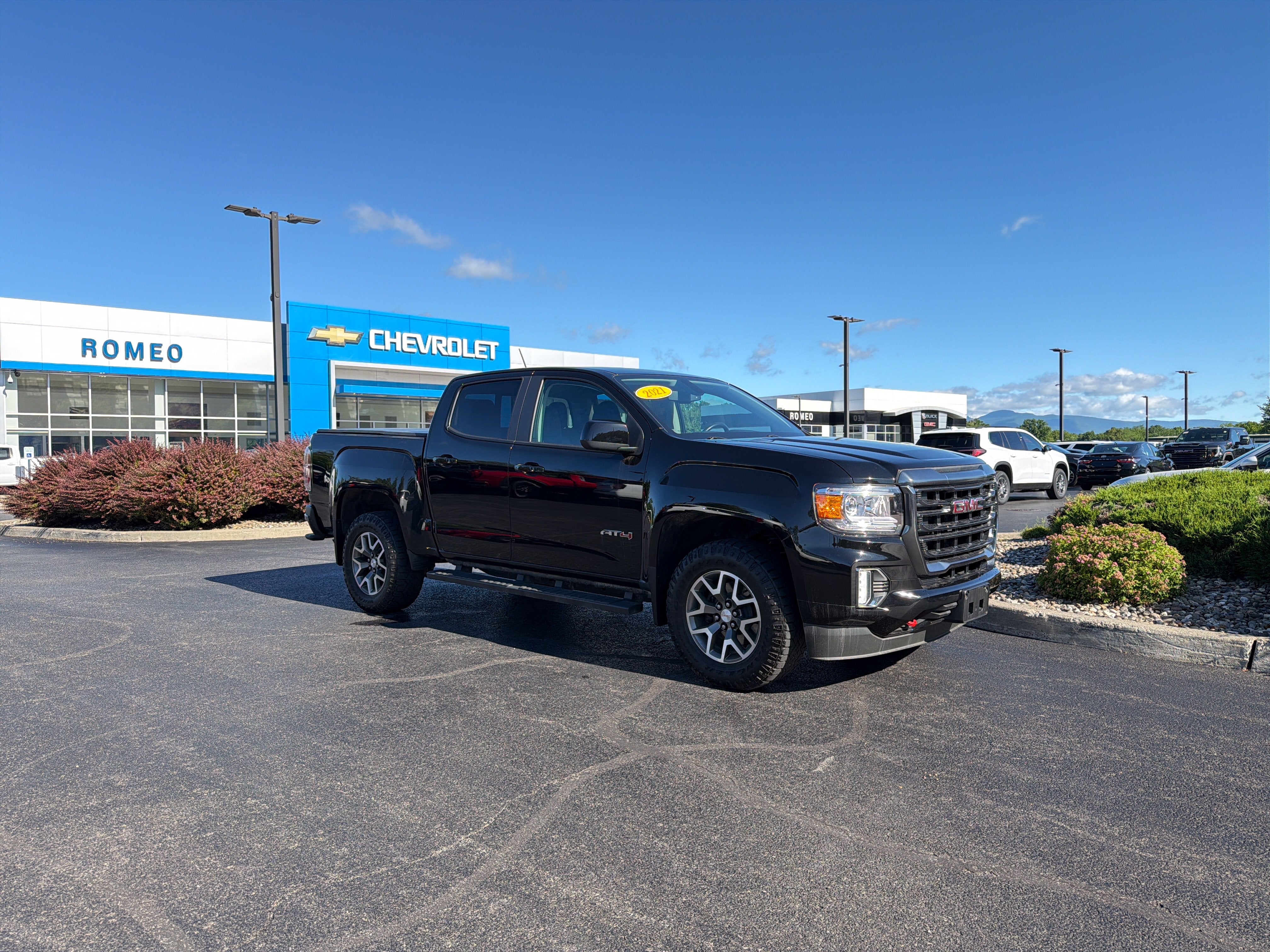 2021 GMC Canyon 4WD AT4 w/Leather