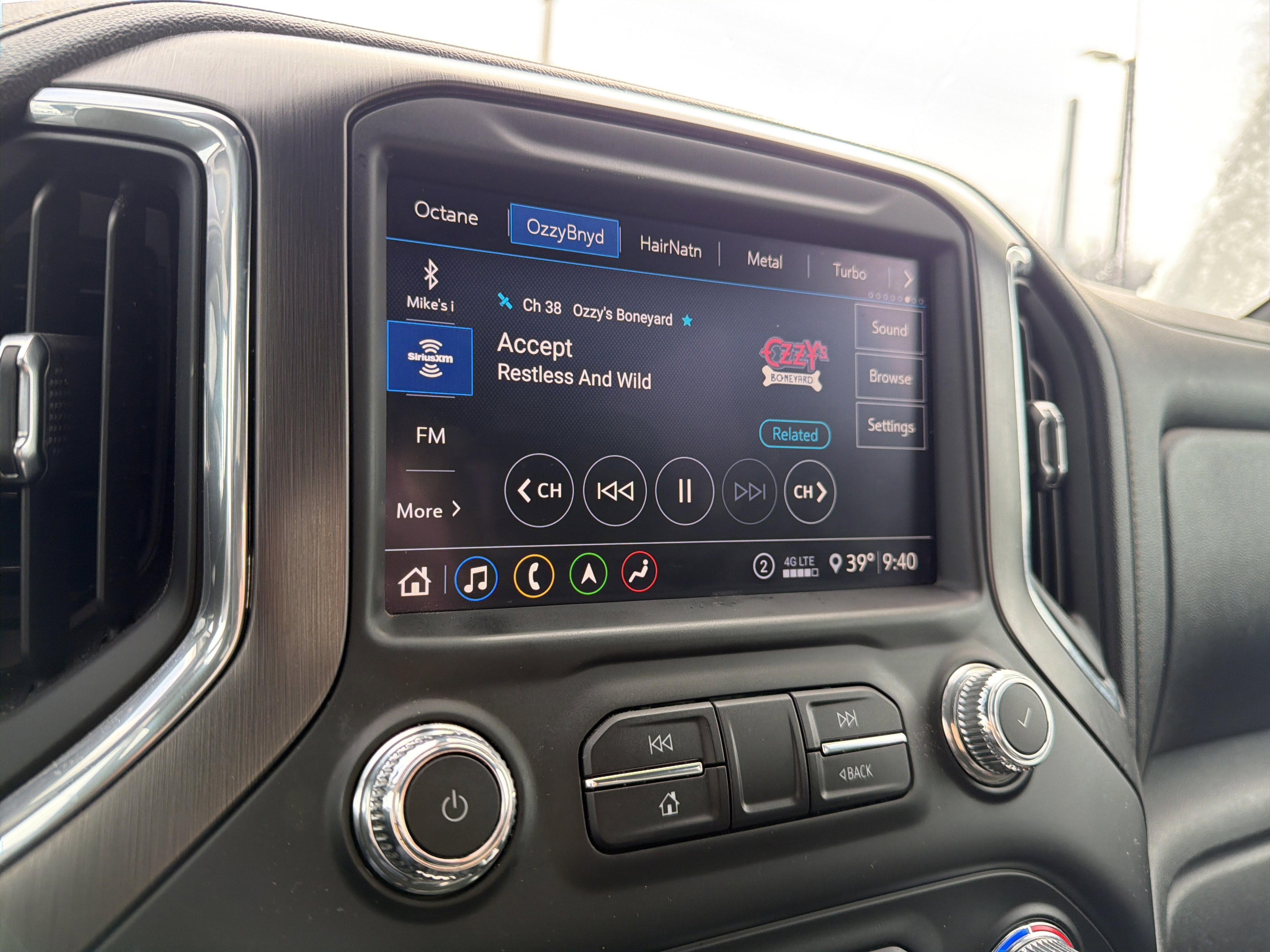 2020 GMC Sierra 1500 AT4