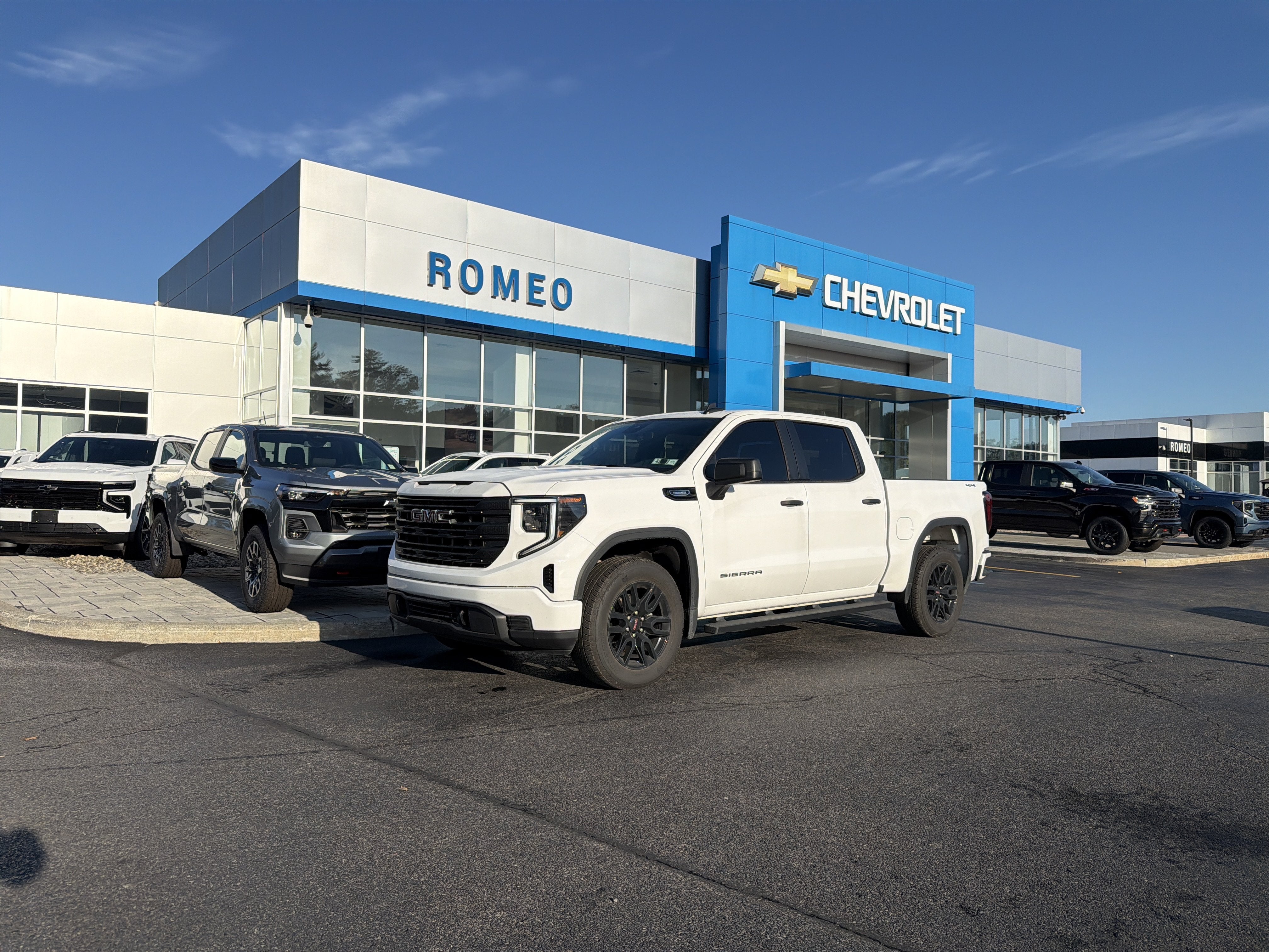 2025 GMC Sierra 1500 Pro