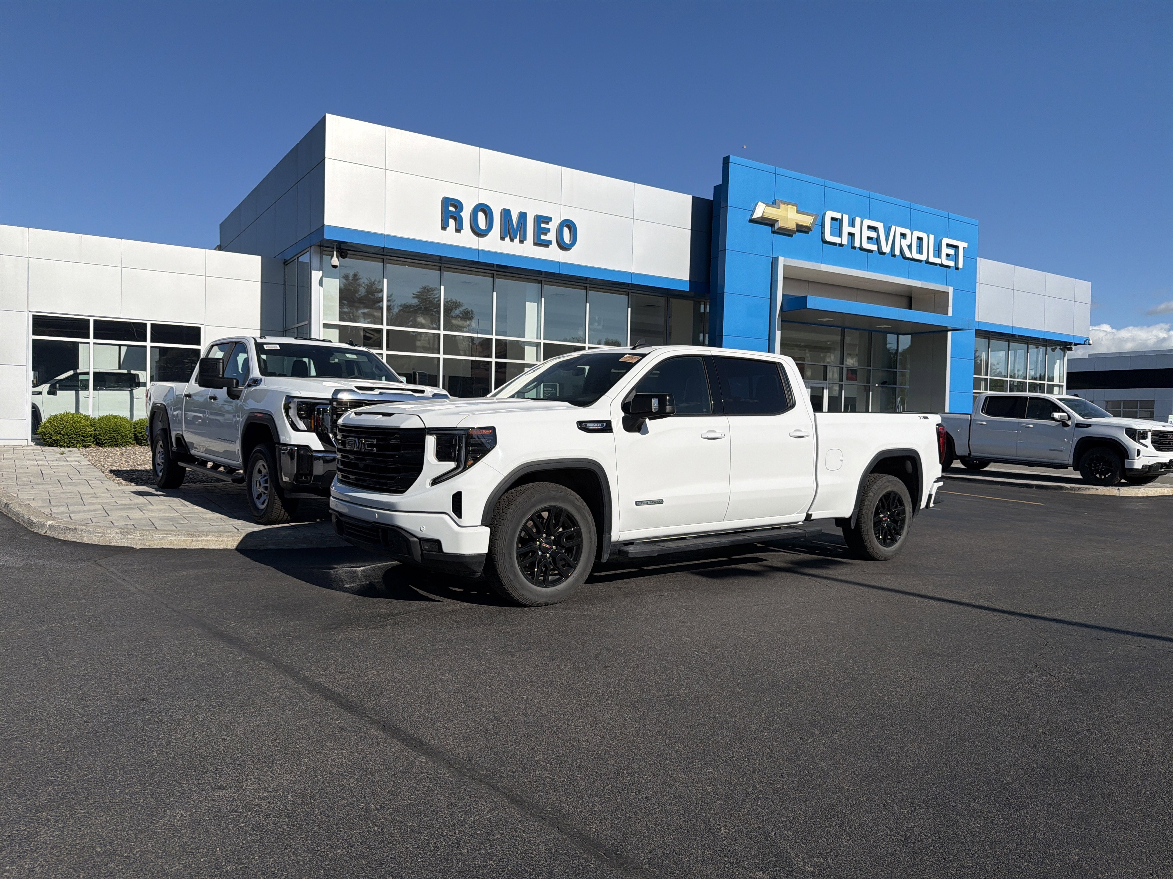 2024 GMC Sierra 1500 Elevation