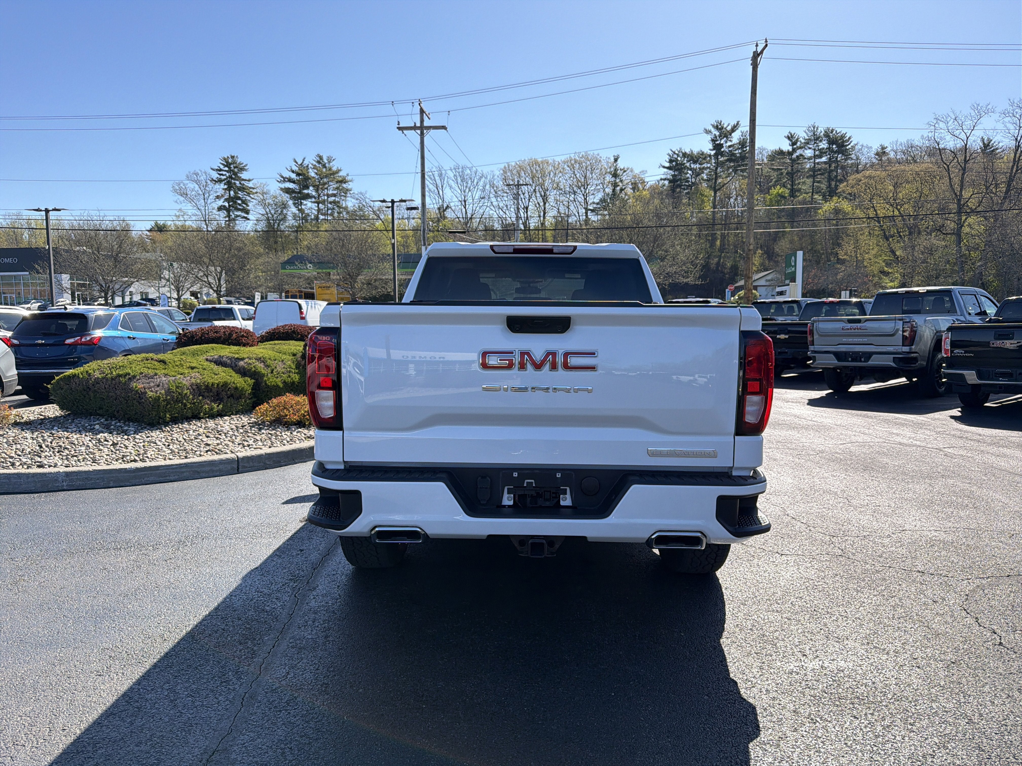 2023 GMC Sierra 1500 Elevation
