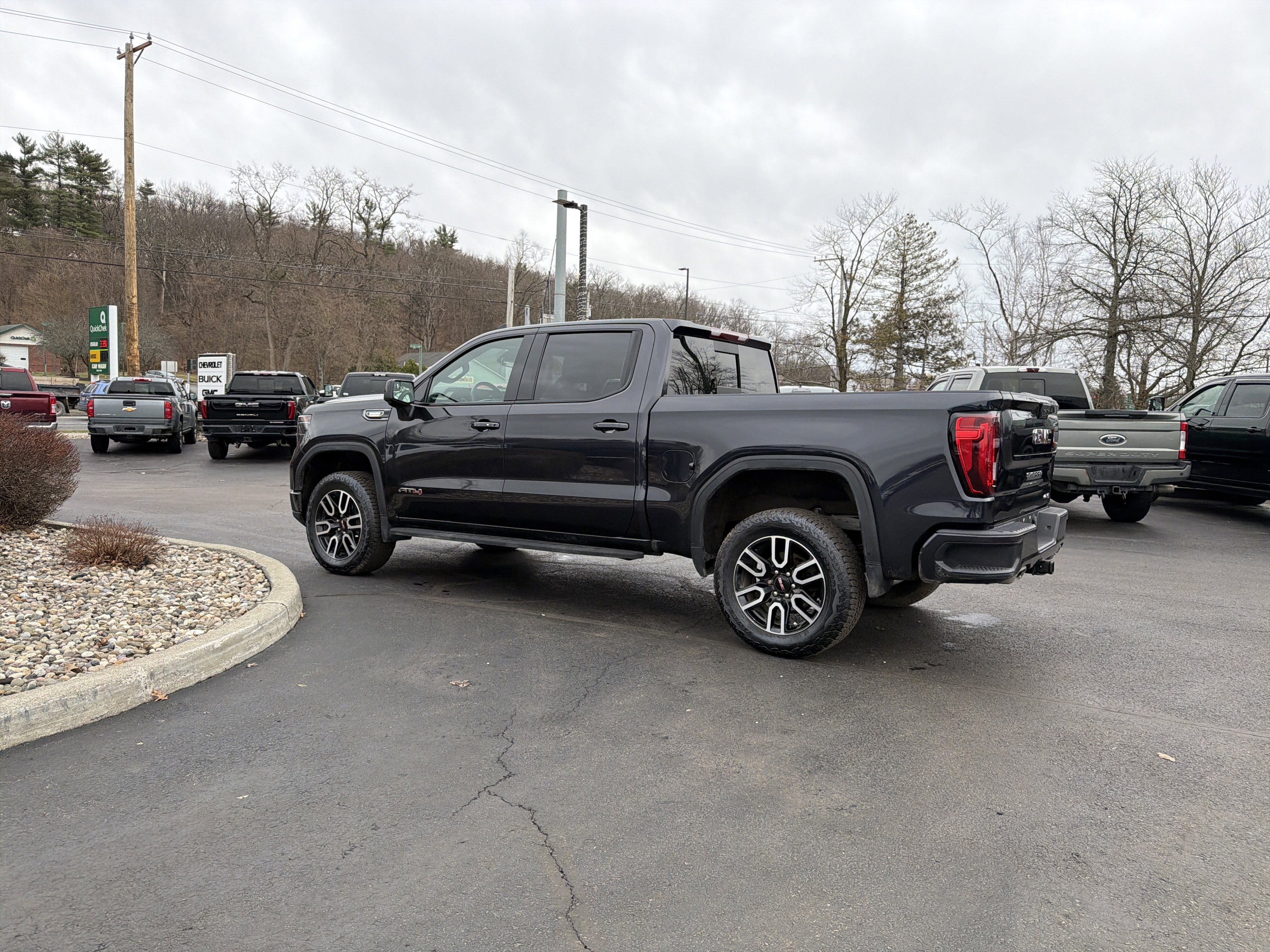 2022 GMC Sierra 1500 AT4