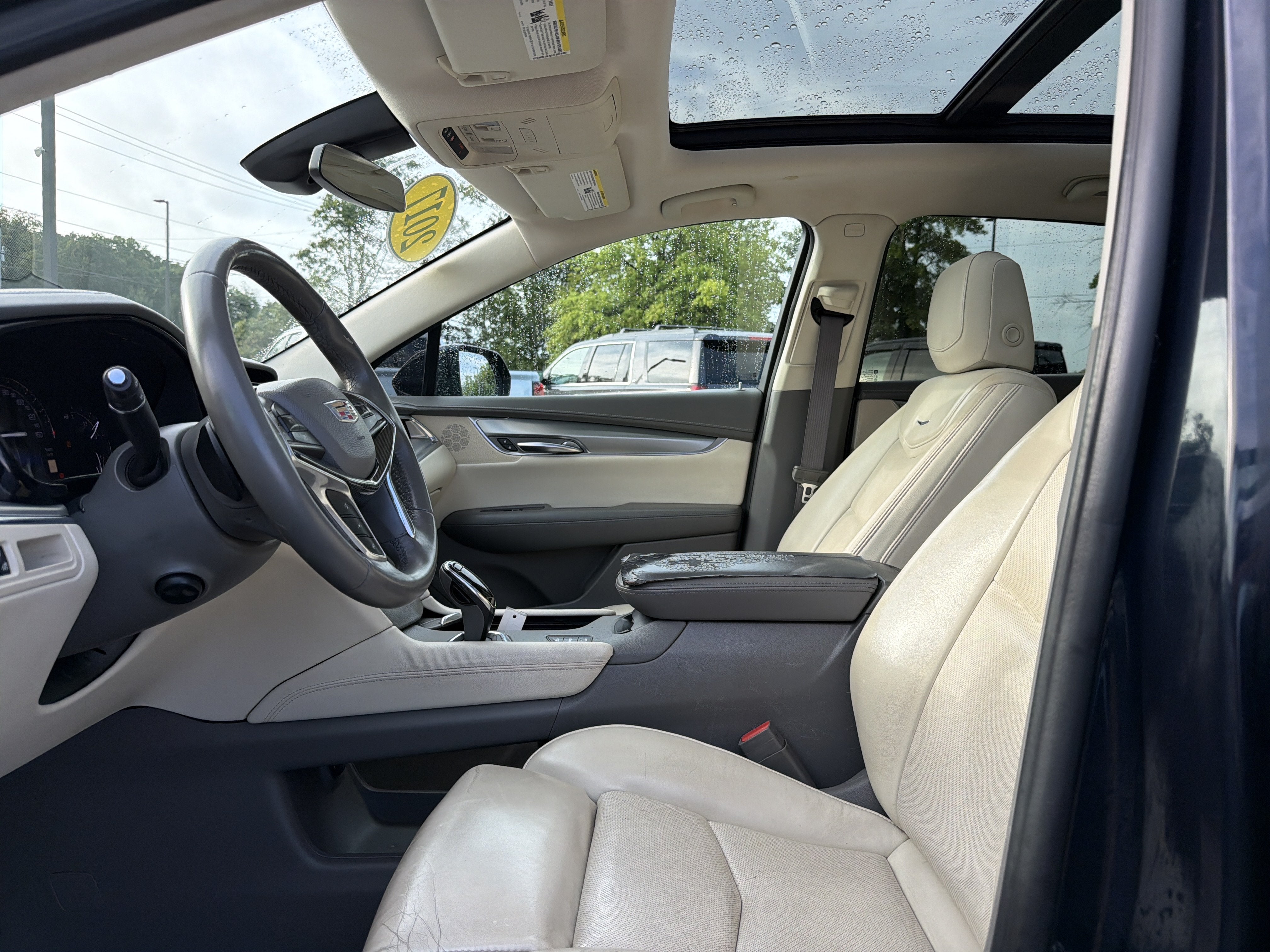 2017 Cadillac XT5 Luxury AWD