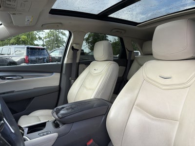 2017 Cadillac XT5 Luxury AWD