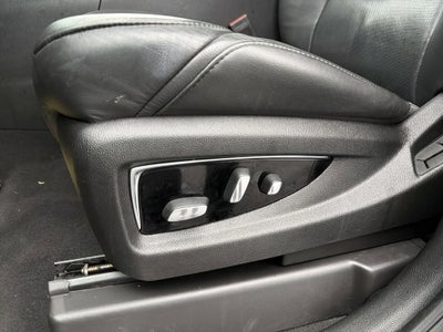 2017 Cadillac Escalade ESV Premium Luxury