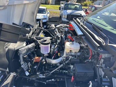 2025 Chevrolet Silverado 5500 HD Work Truck