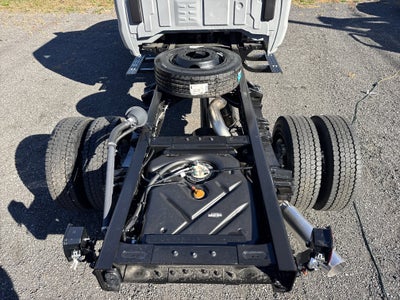 2025 Chevrolet Silverado 5500 HD Work Truck