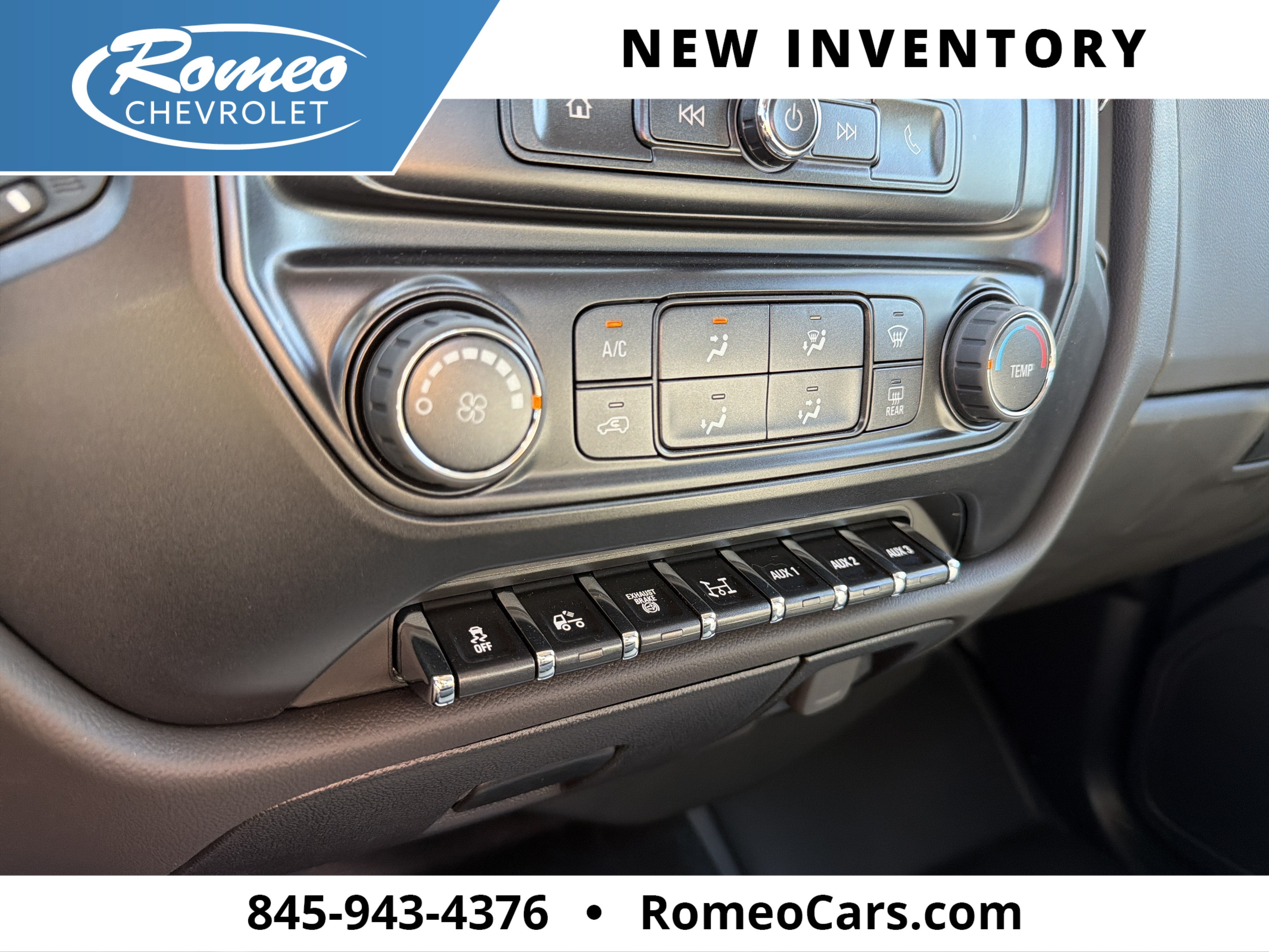 2025 Chevrolet Silverado 6500 HD Work Truck