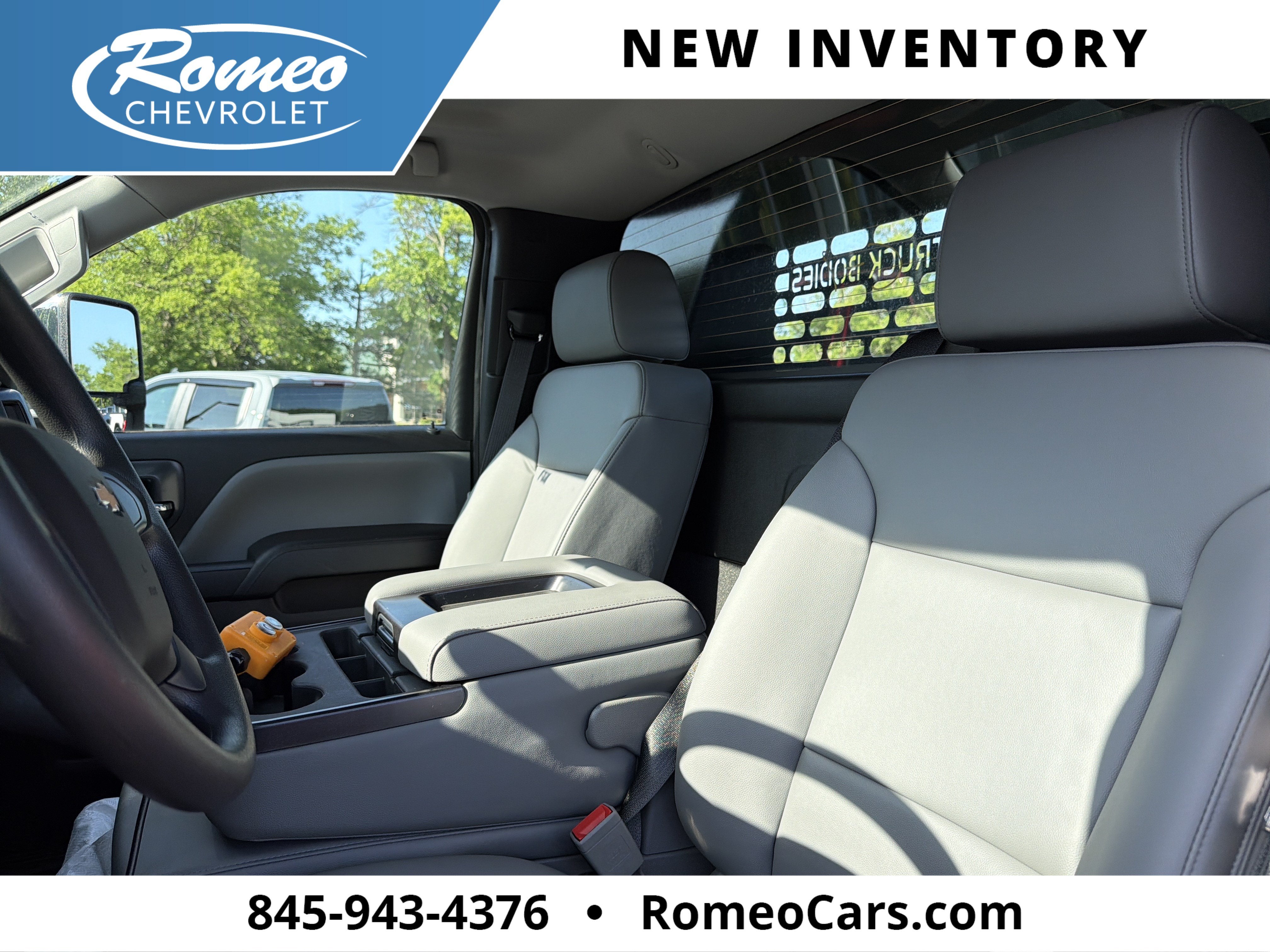 2025 Chevrolet Silverado 6500 HD Work Truck