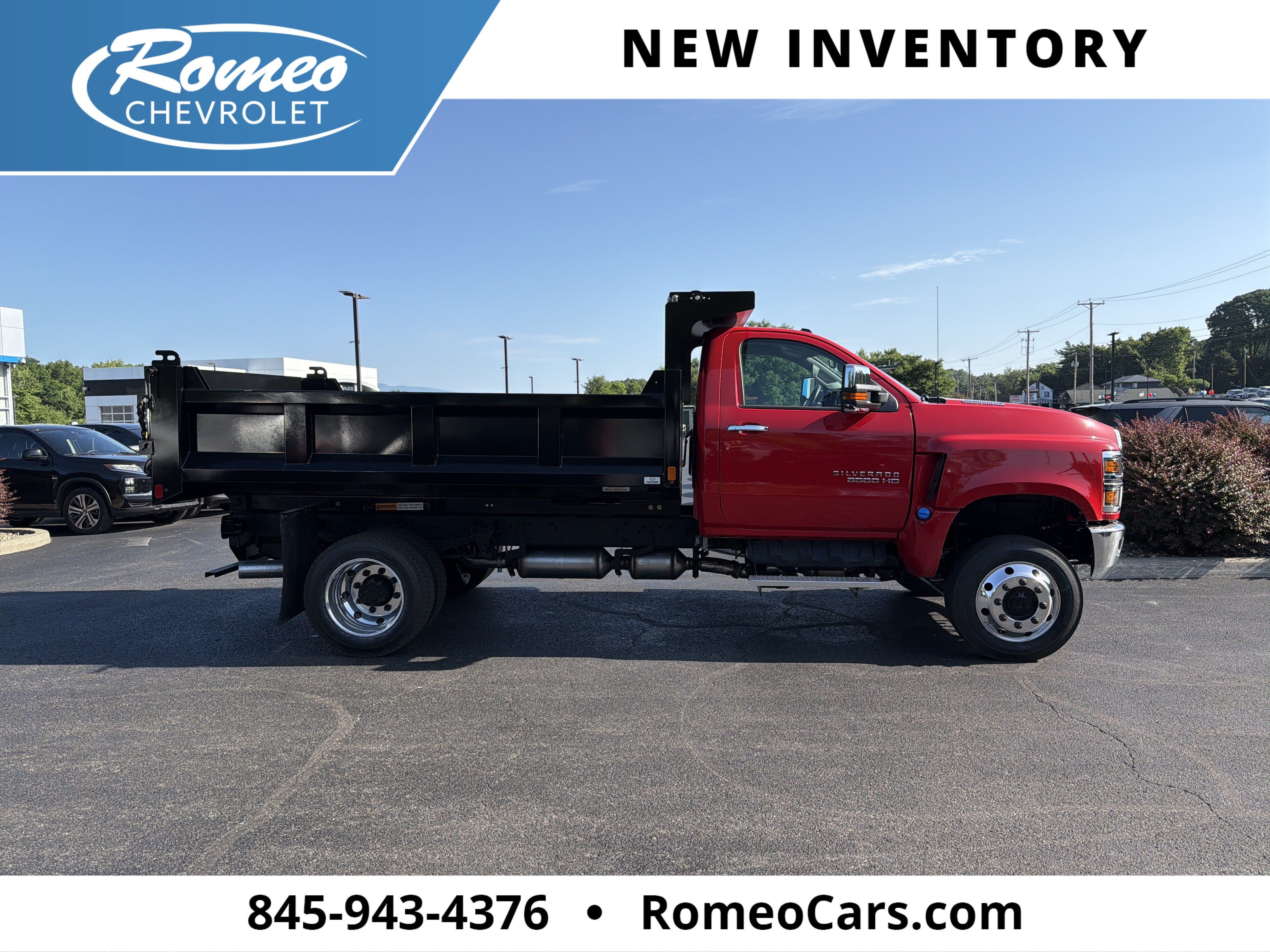 2025 Chevrolet Silverado 6500 HD Work Truck