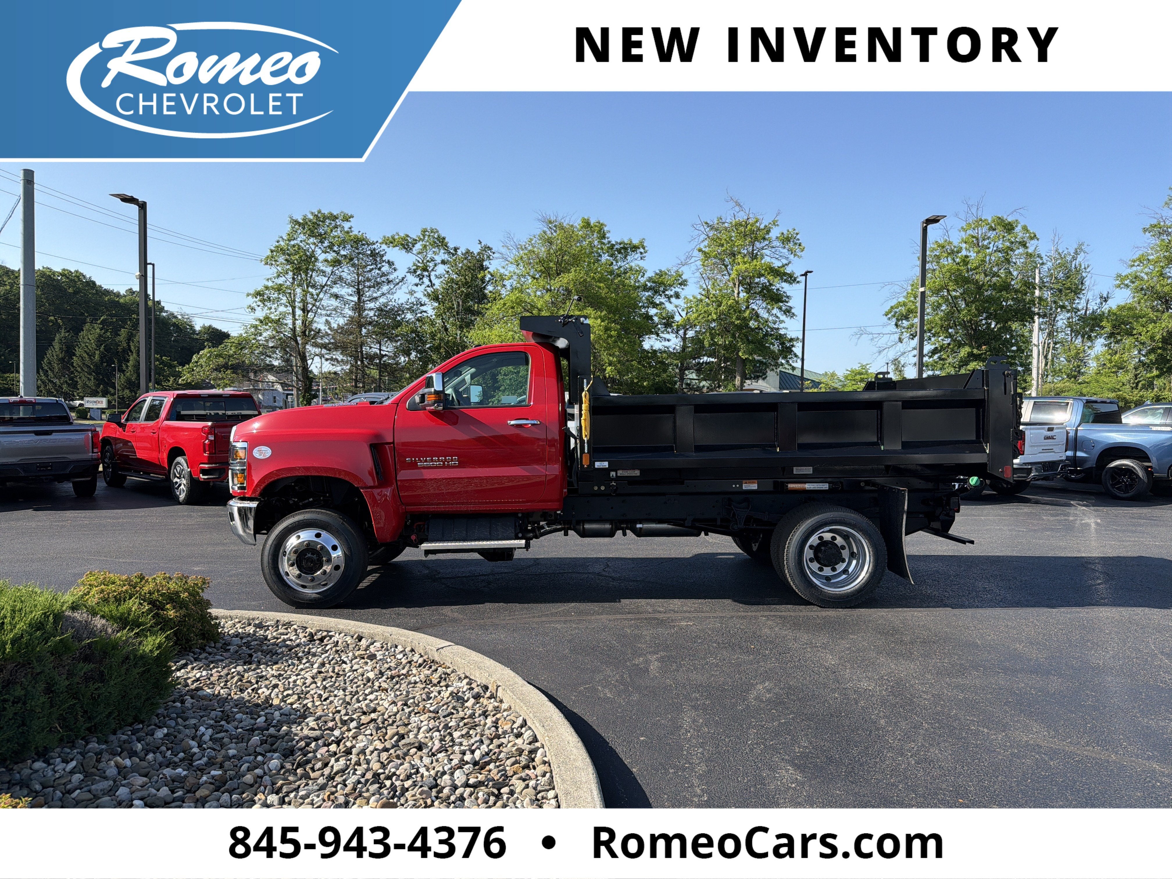 2025 Chevrolet Silverado 6500 HD Work Truck