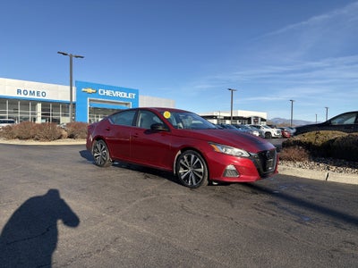 2022 Nissan Altima SR Intelligent AWD