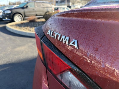 2022 Nissan Altima SR Intelligent AWD