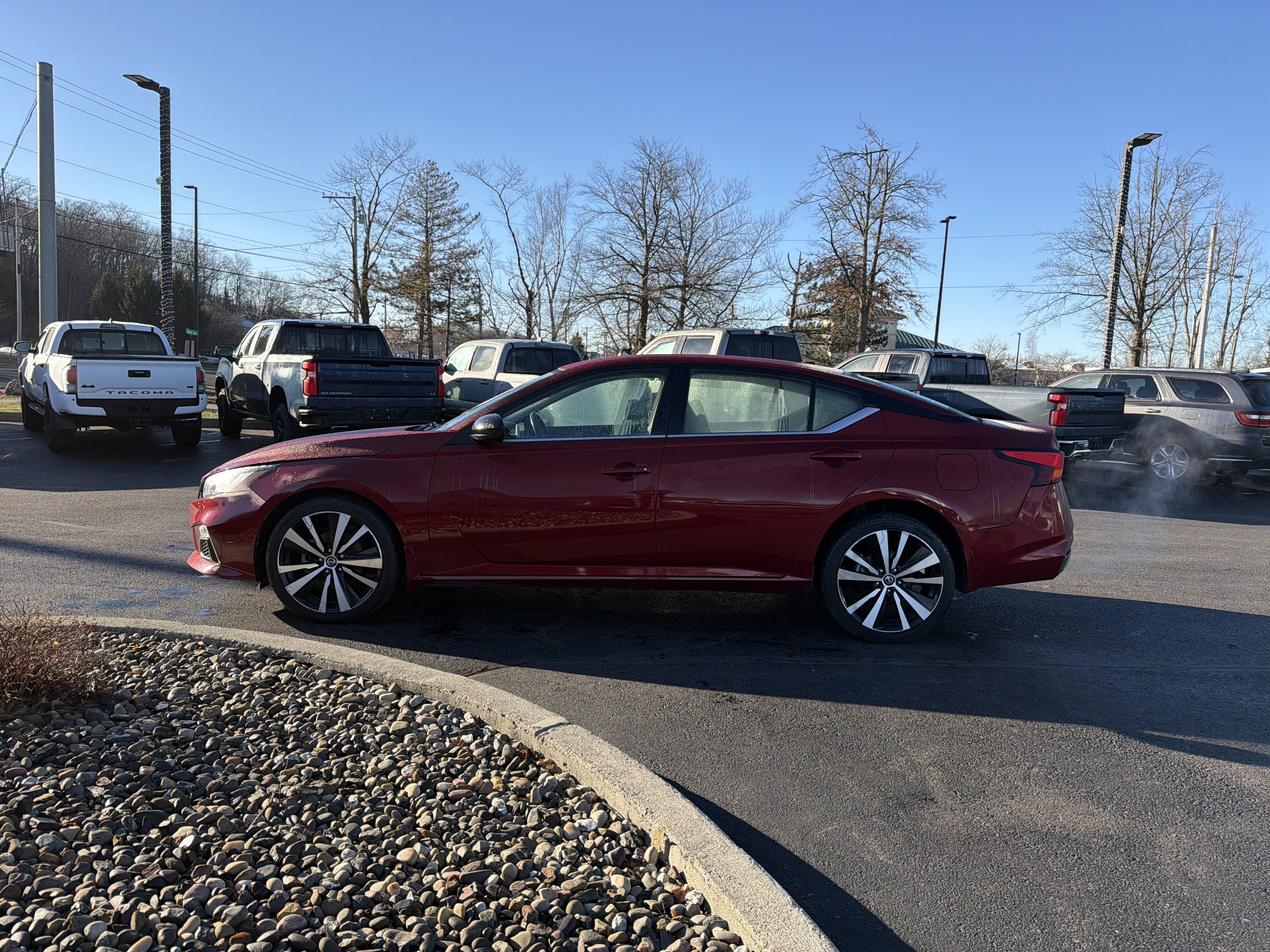 2022 Nissan Altima SR Intelligent AWD