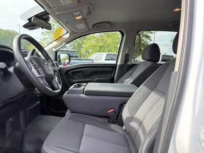 2022 Nissan TITAN XD Crew Cab S 4x4