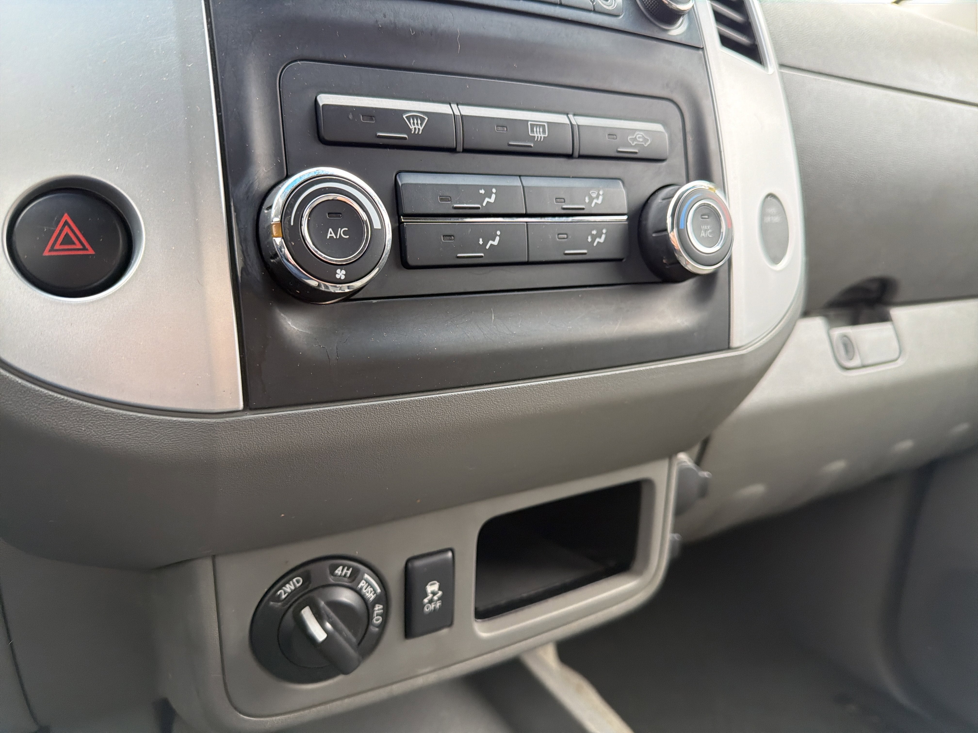 2013 Nissan Frontier SV