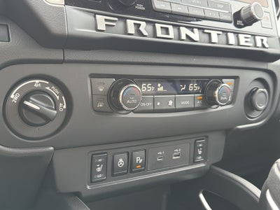 2025 Nissan Frontier Crew Cab SV 4x4