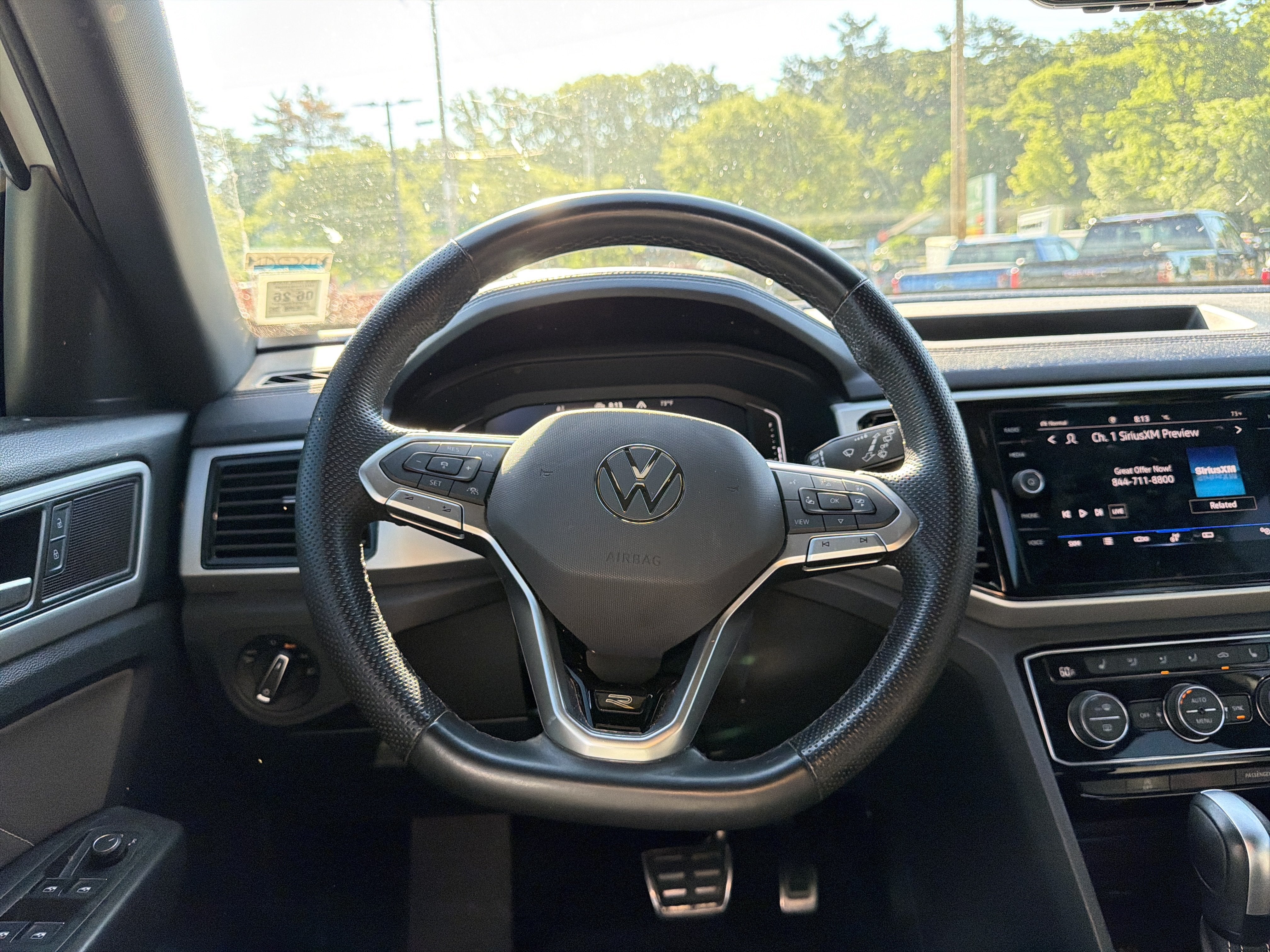 2023 Volkswagen Atlas Cross Sport 2.0T SEL R-Line Black