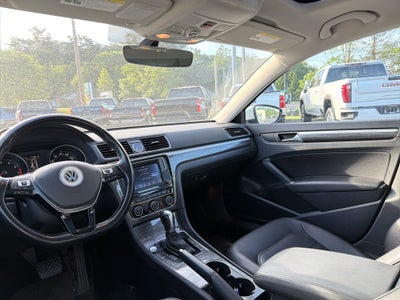 2016 Volkswagen Passat 1.8T SE