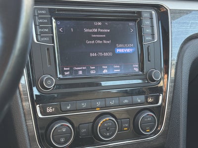 2016 Volkswagen Passat 1.8T SE